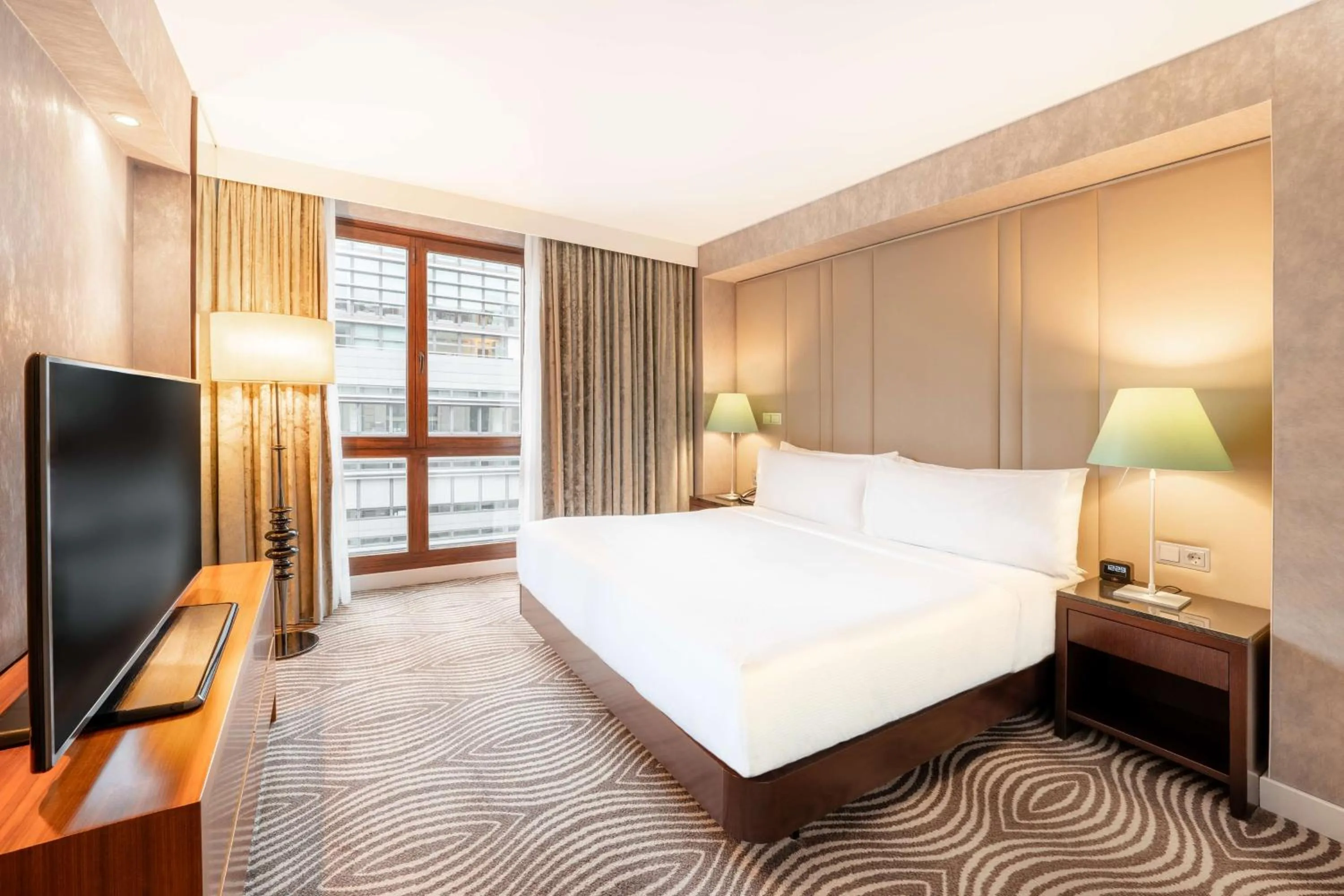 Bed in Hilton Berlin