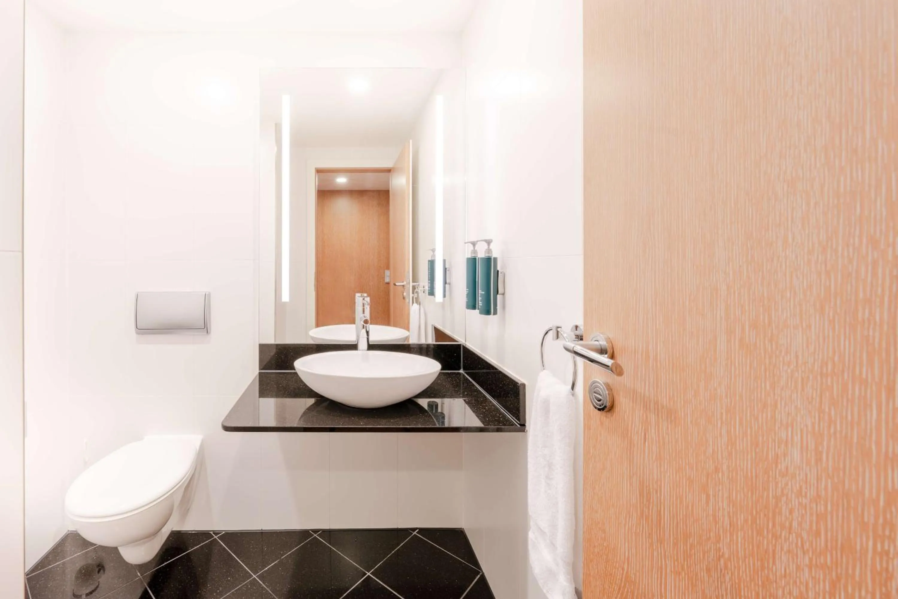 Bathroom in Hilton Berlin