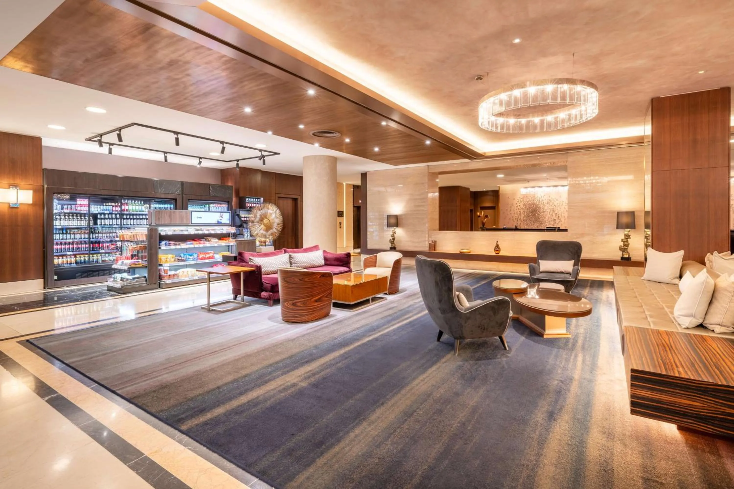 Lobby or reception in Hilton Berlin