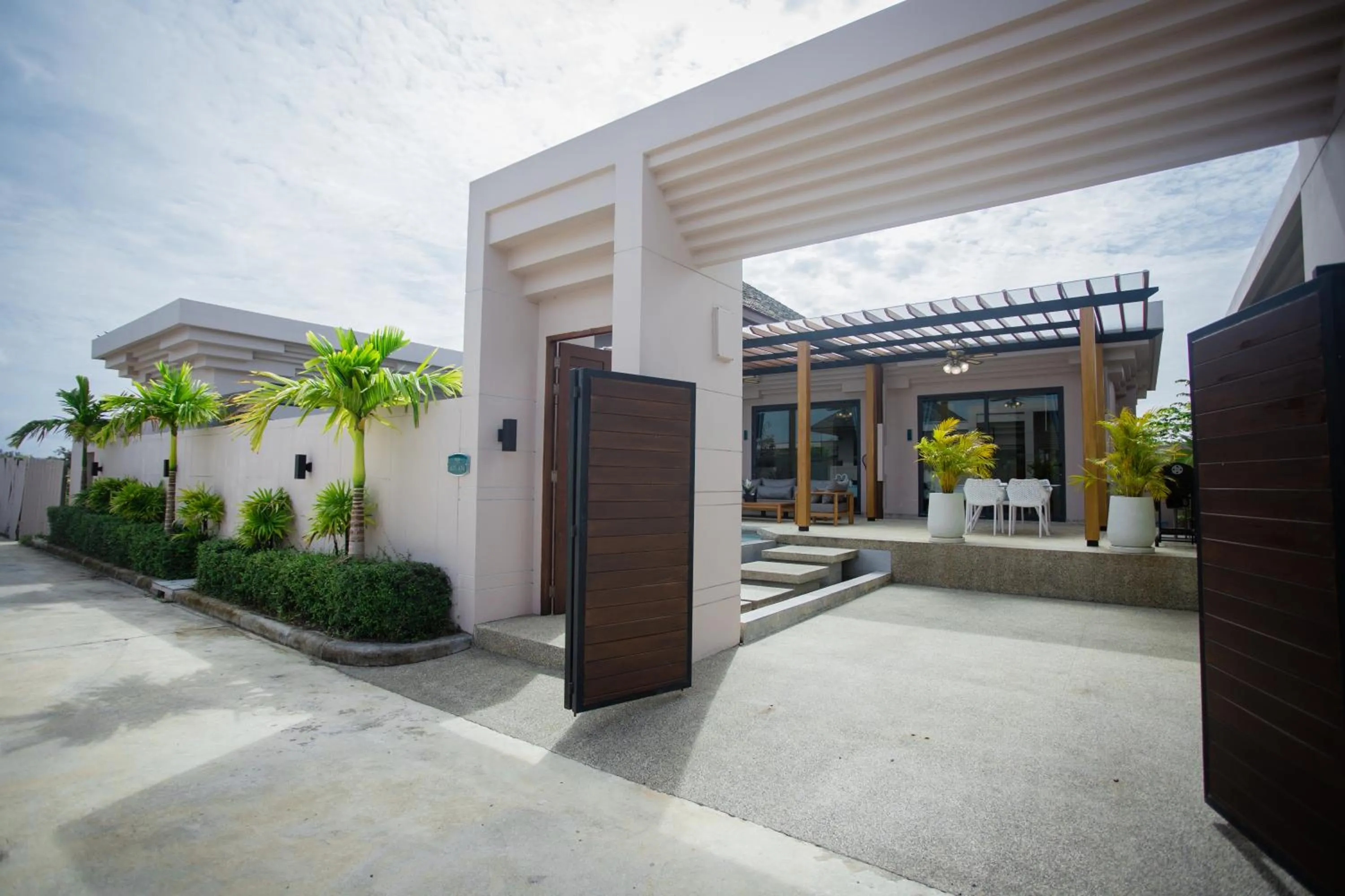Facade/entrance in Gold Chariot Pool Villa, Phuket - SHA Plus Certified