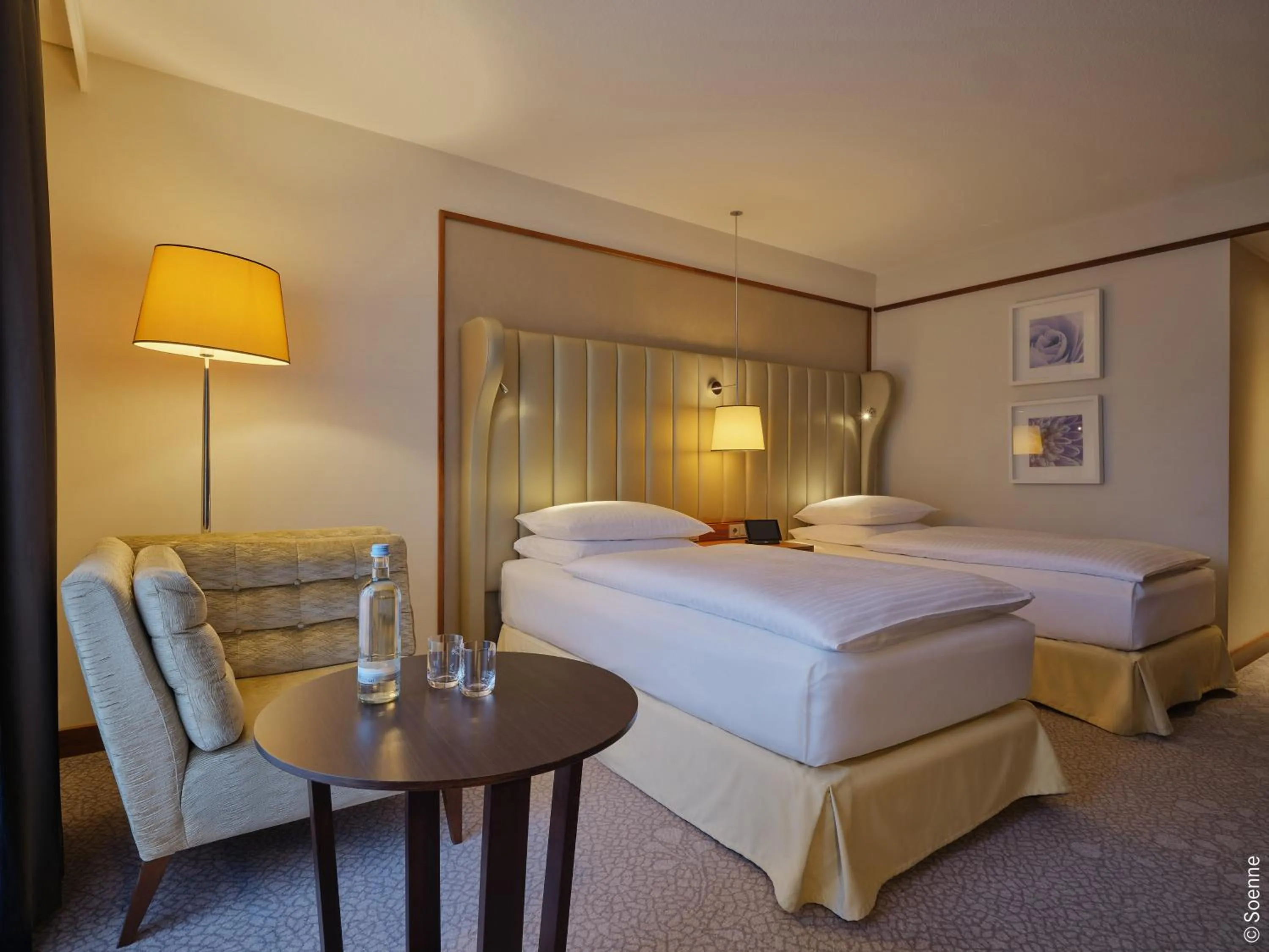 Bed in Dorint Hotel Bonn