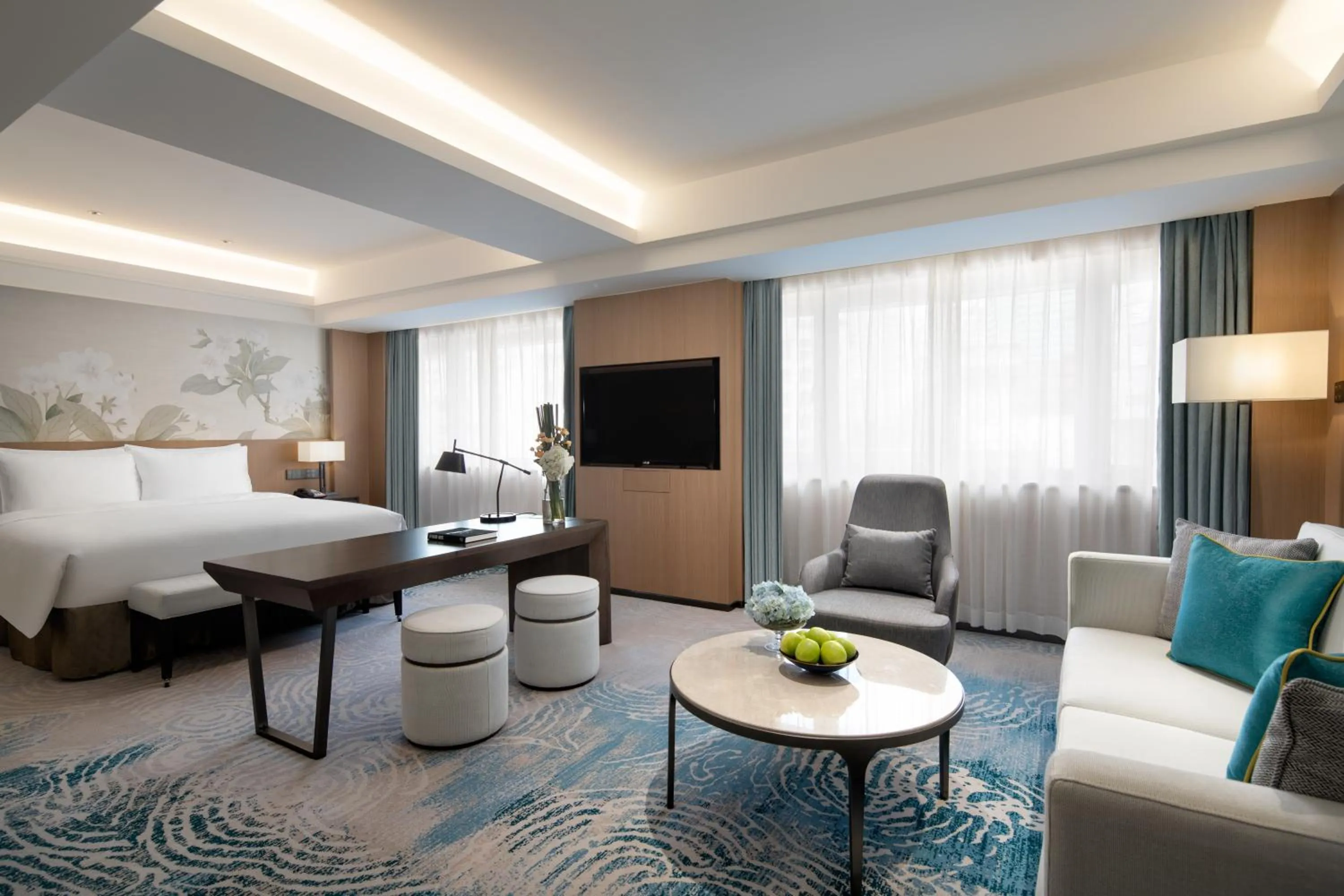 Photo of the whole room, Bed in Foreign Trade Centre C&D Hotel,Fuzhou