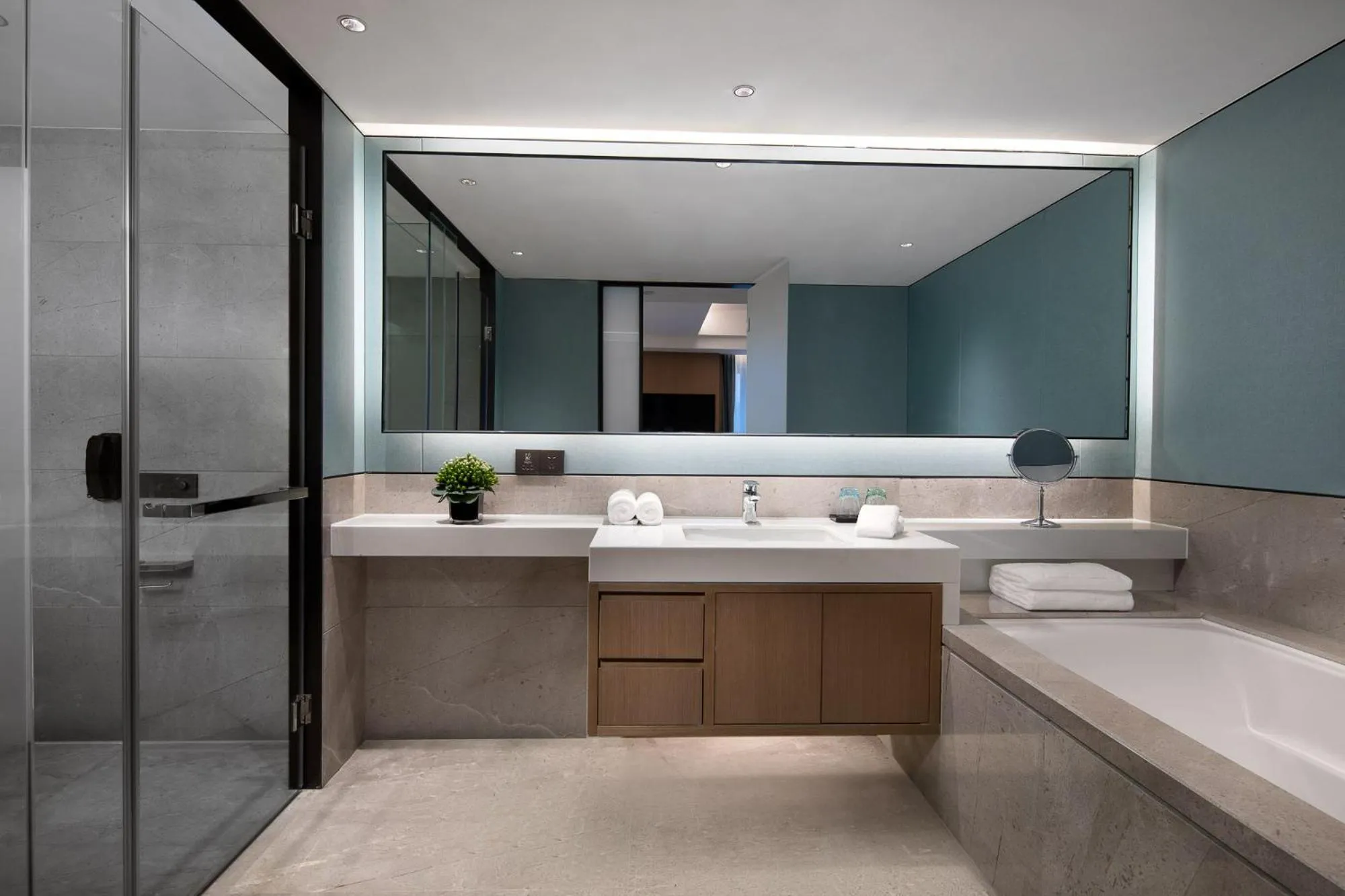 Bathroom in Foreign Trade Centre C&D Hotel,Fuzhou