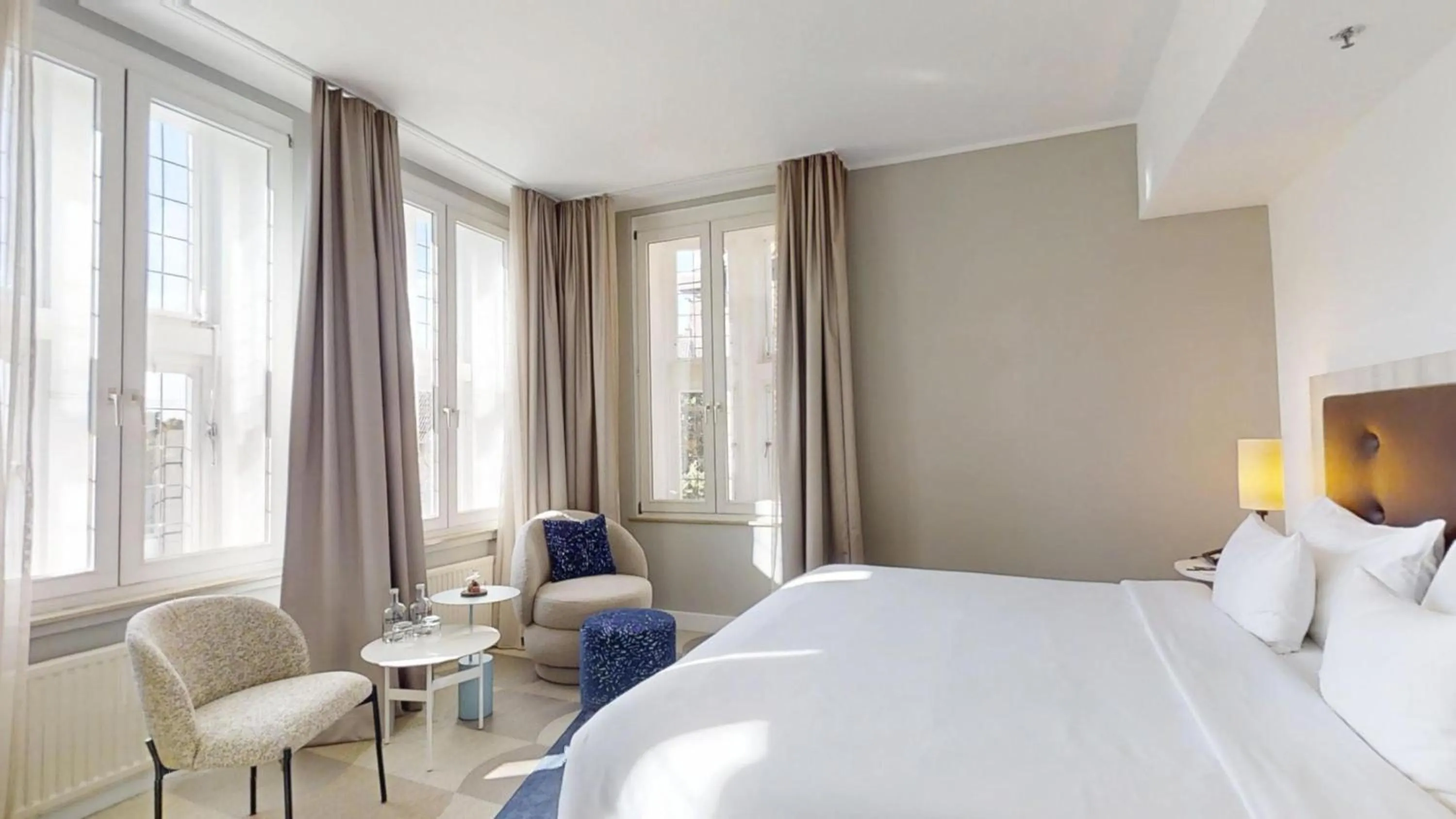 Photo of the whole room, Bed in Radisson Blu Hotel Bremen