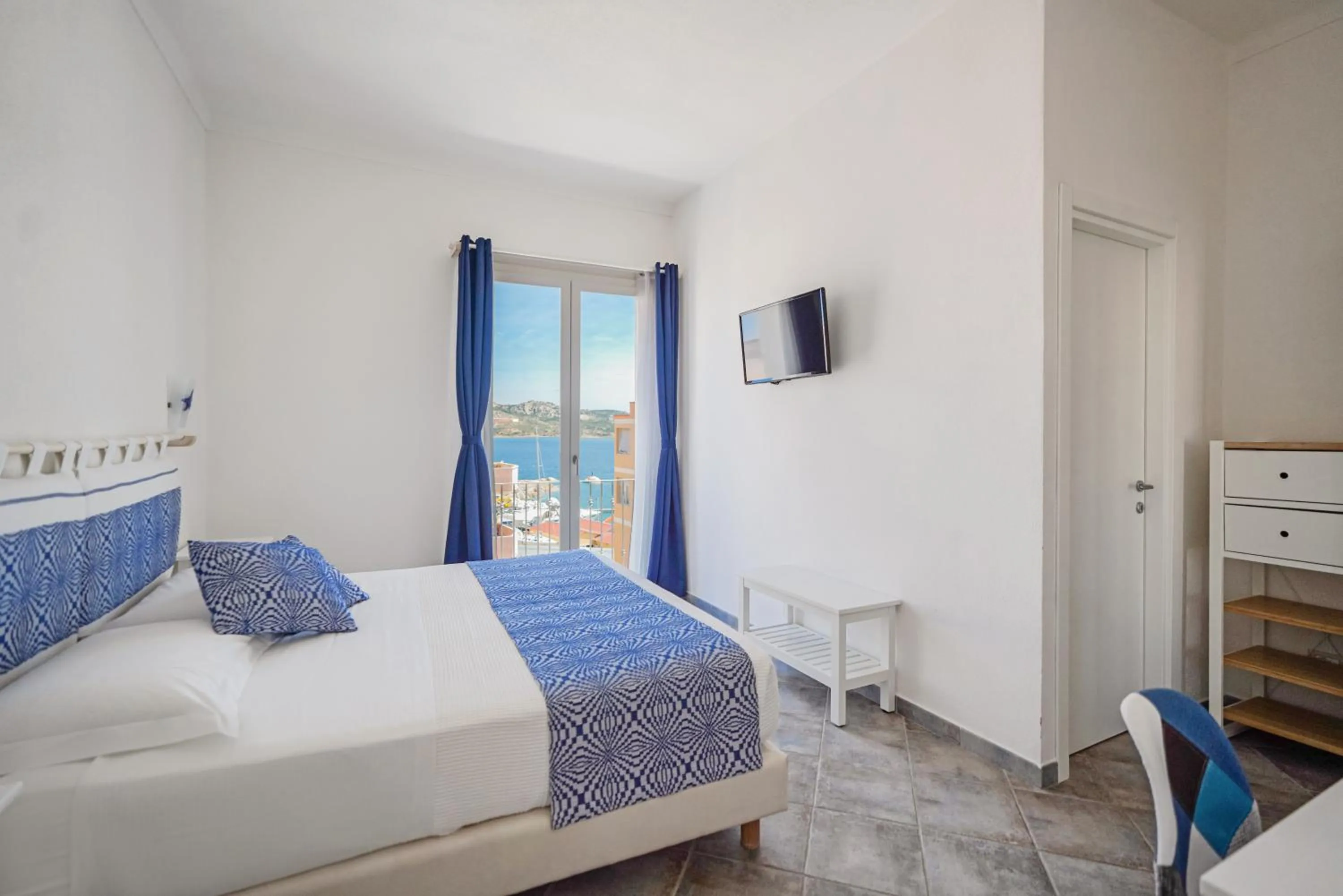 View (from property/room), Bed in Controvento