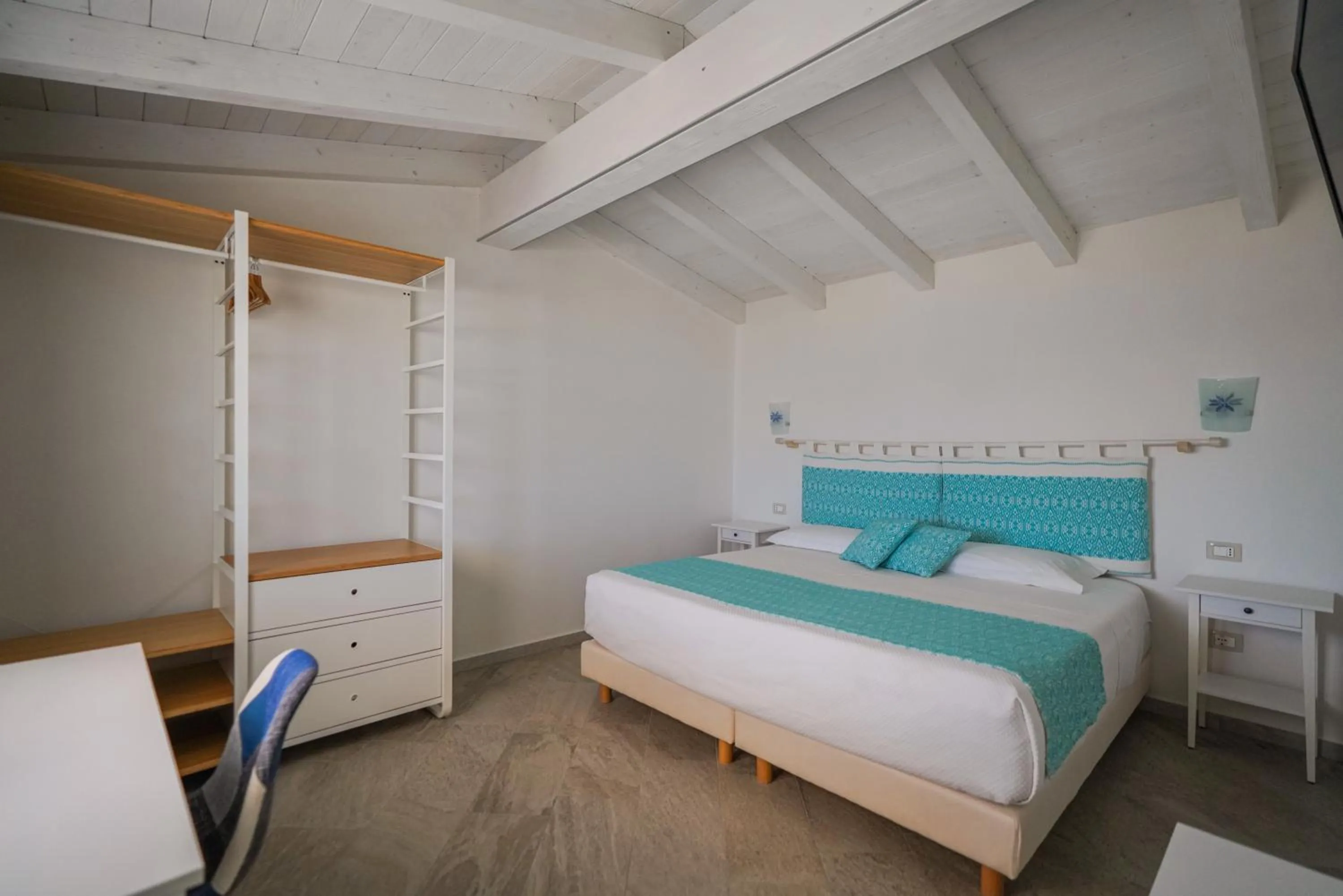 Photo of the whole room, Bed in Controvento