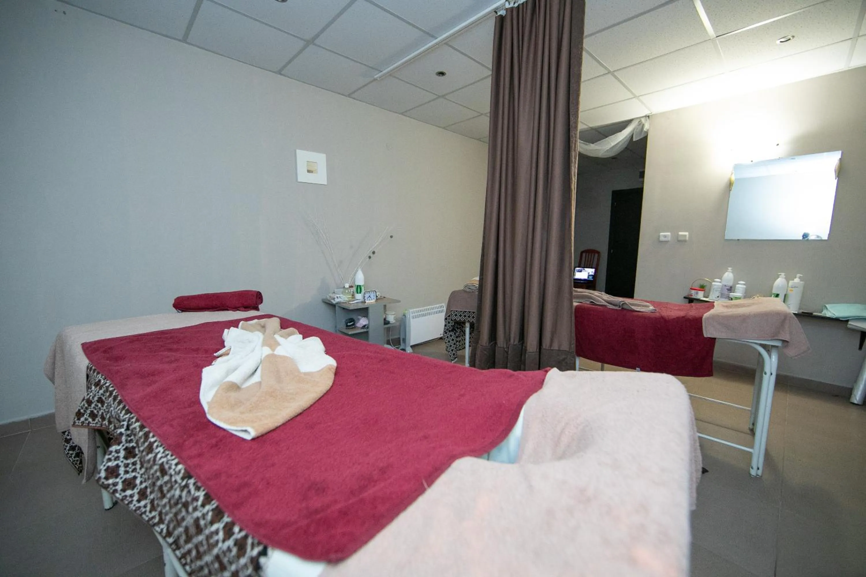 Massage, Bed in Hotel Iceberg Borovets