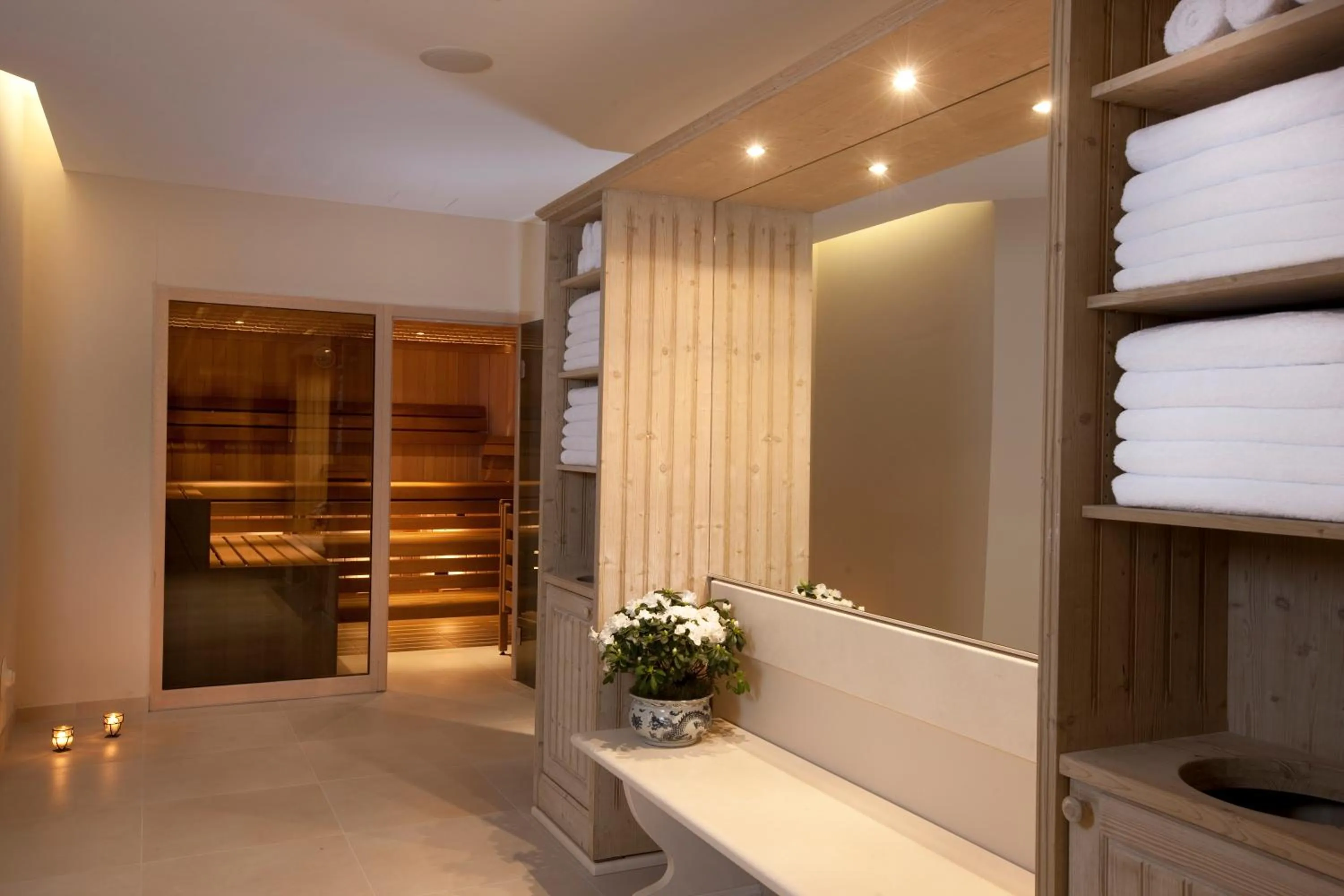 Decorative detail in Golfhotel Schloss Lüdersburg Golf & Spa