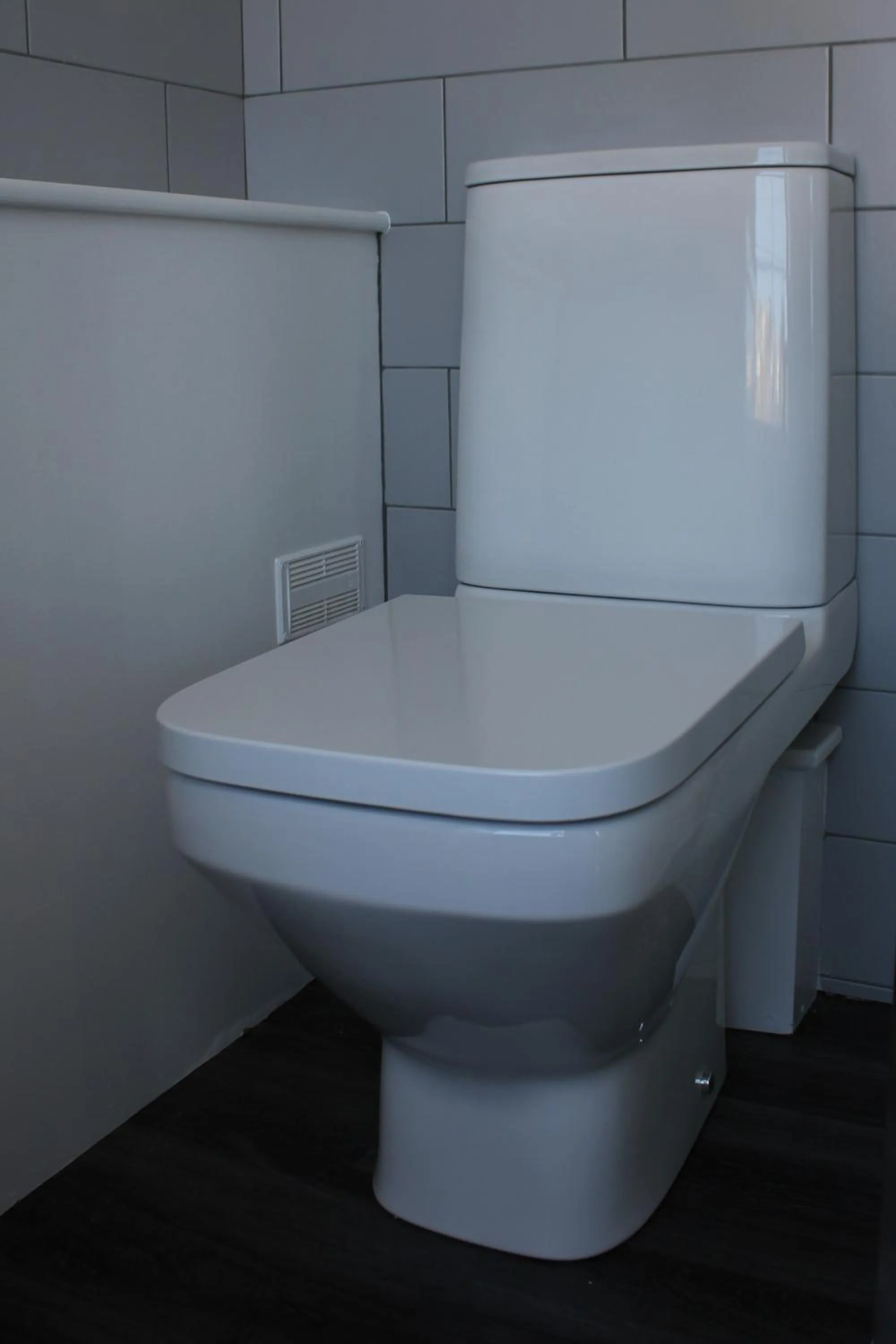 Bathroom in The Five Pilchards Inn