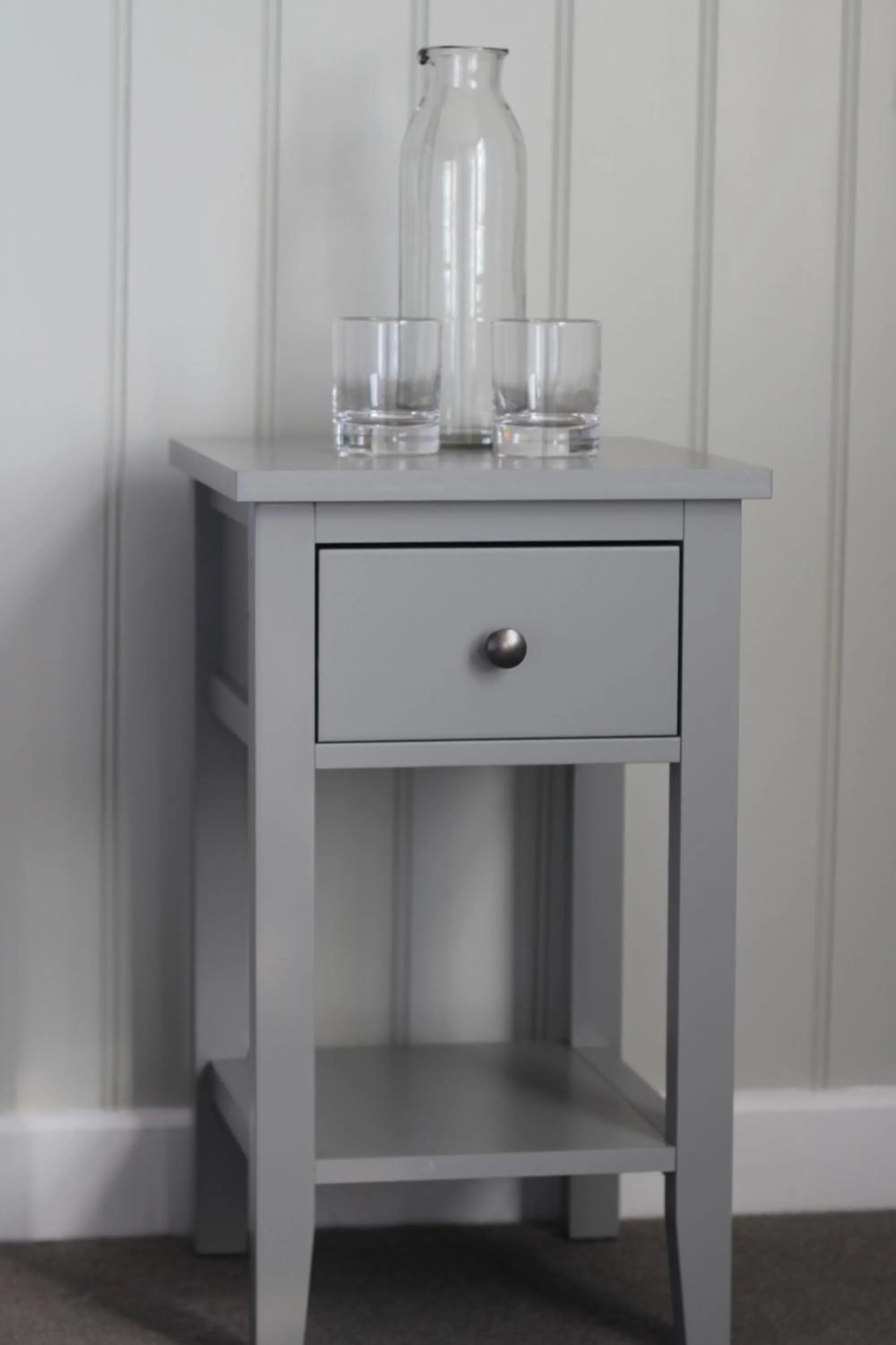 Bedroom in The Five Pilchards Inn