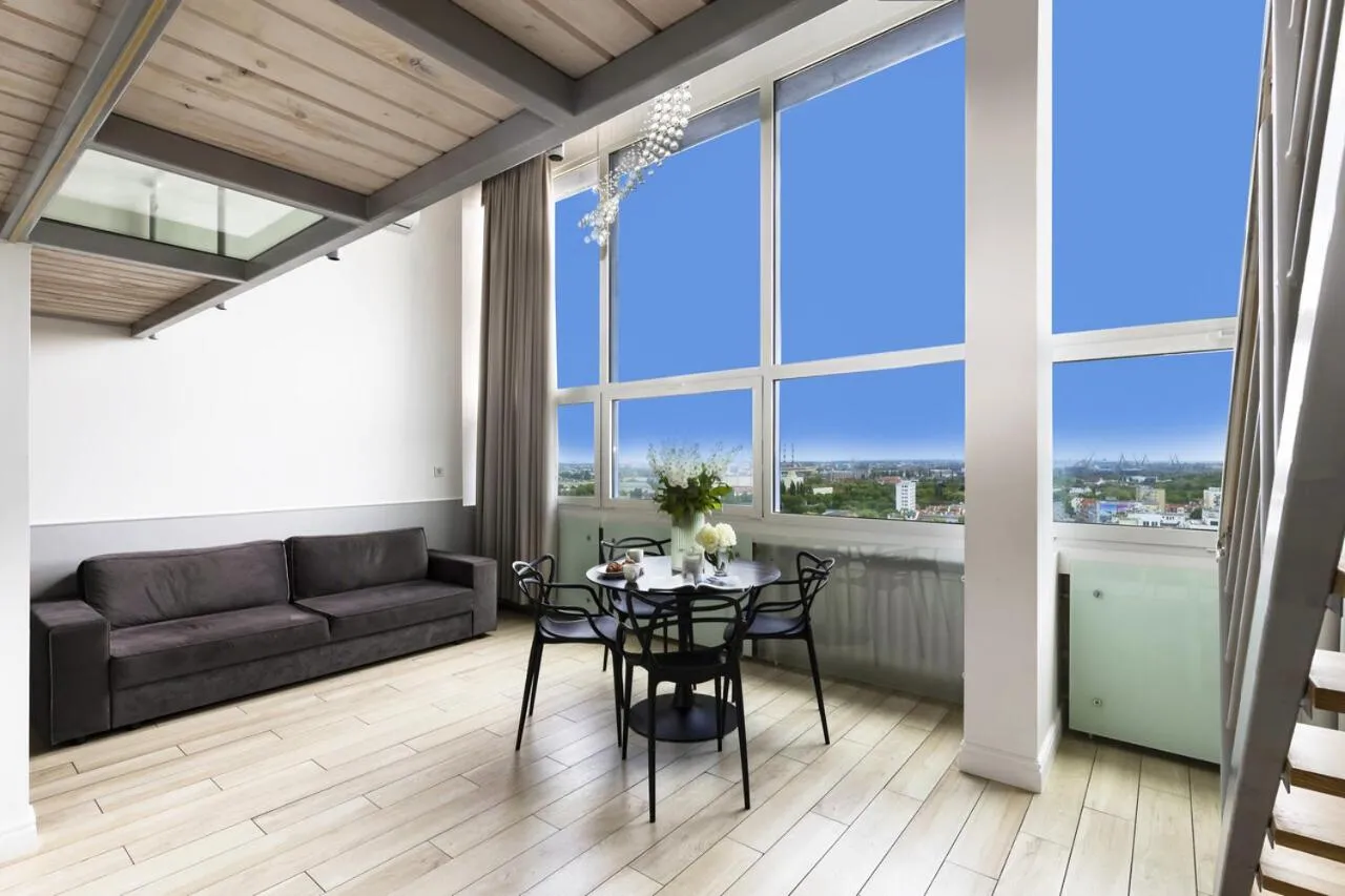 Living room in Panorama- the View of Gdańsk by Elite Apartments