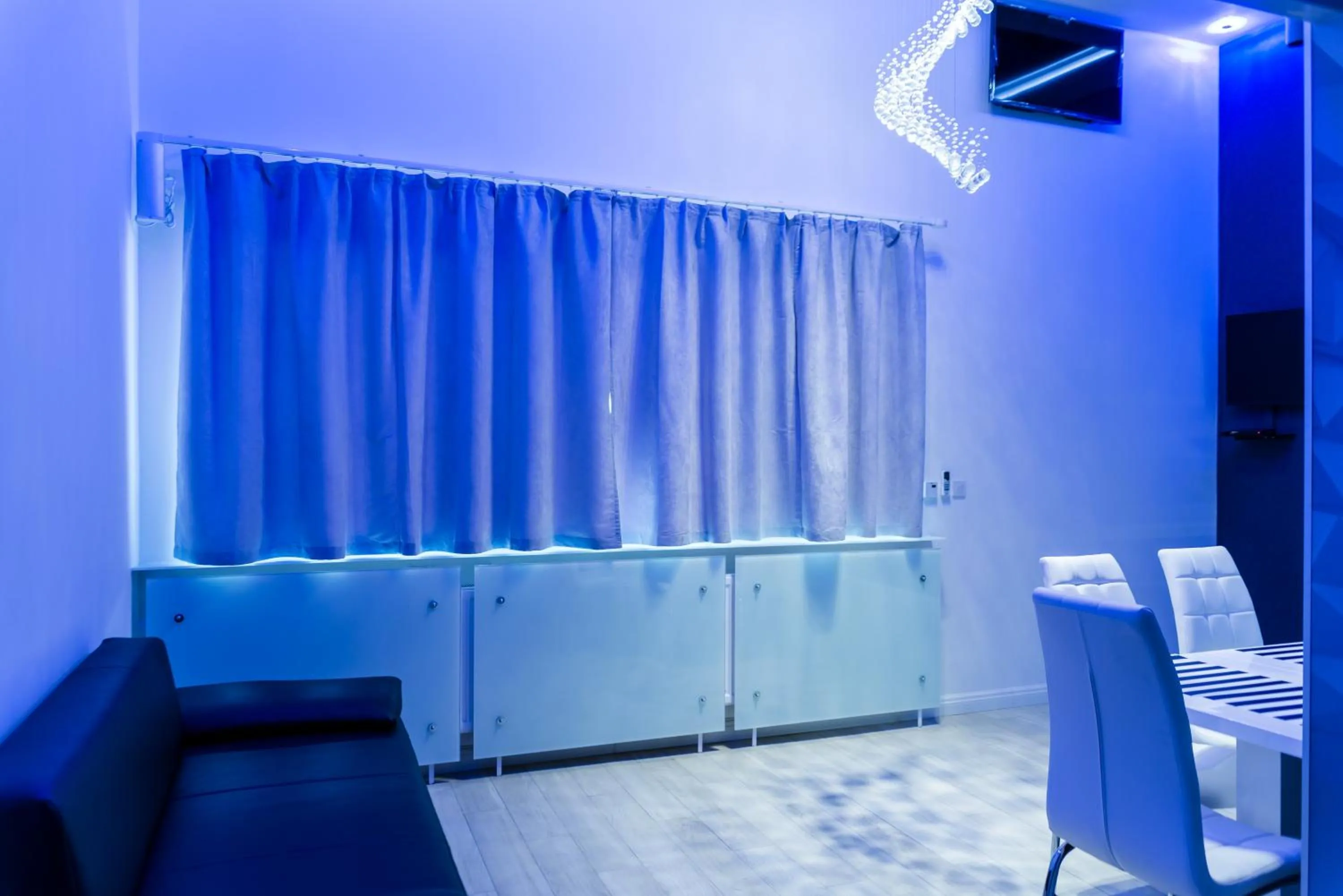 TV and multimedia in Panorama- the View of Gdańsk by Elite Apartments