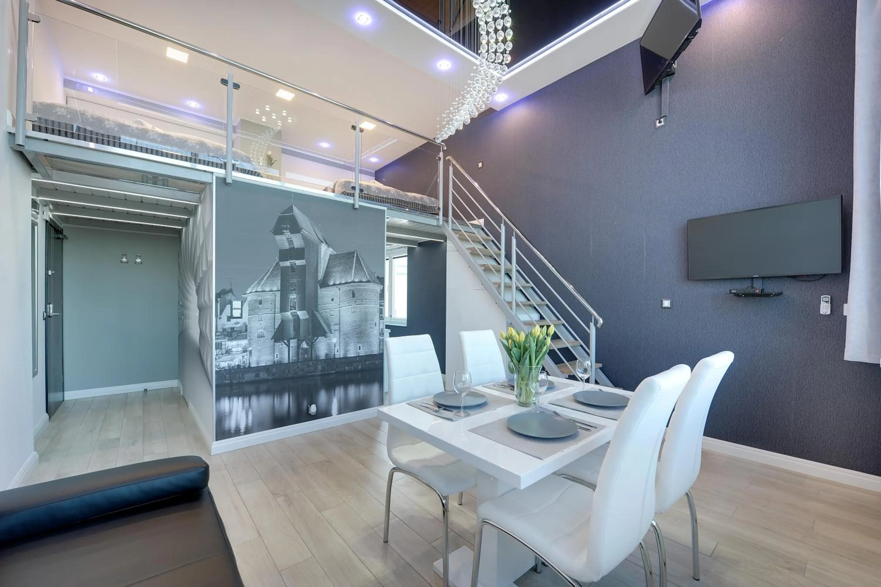 TV and multimedia in Panorama- the View of Gdańsk by Elite Apartments