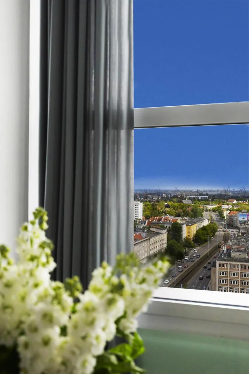 Day in Panorama- the View of Gdańsk by Elite Apartments