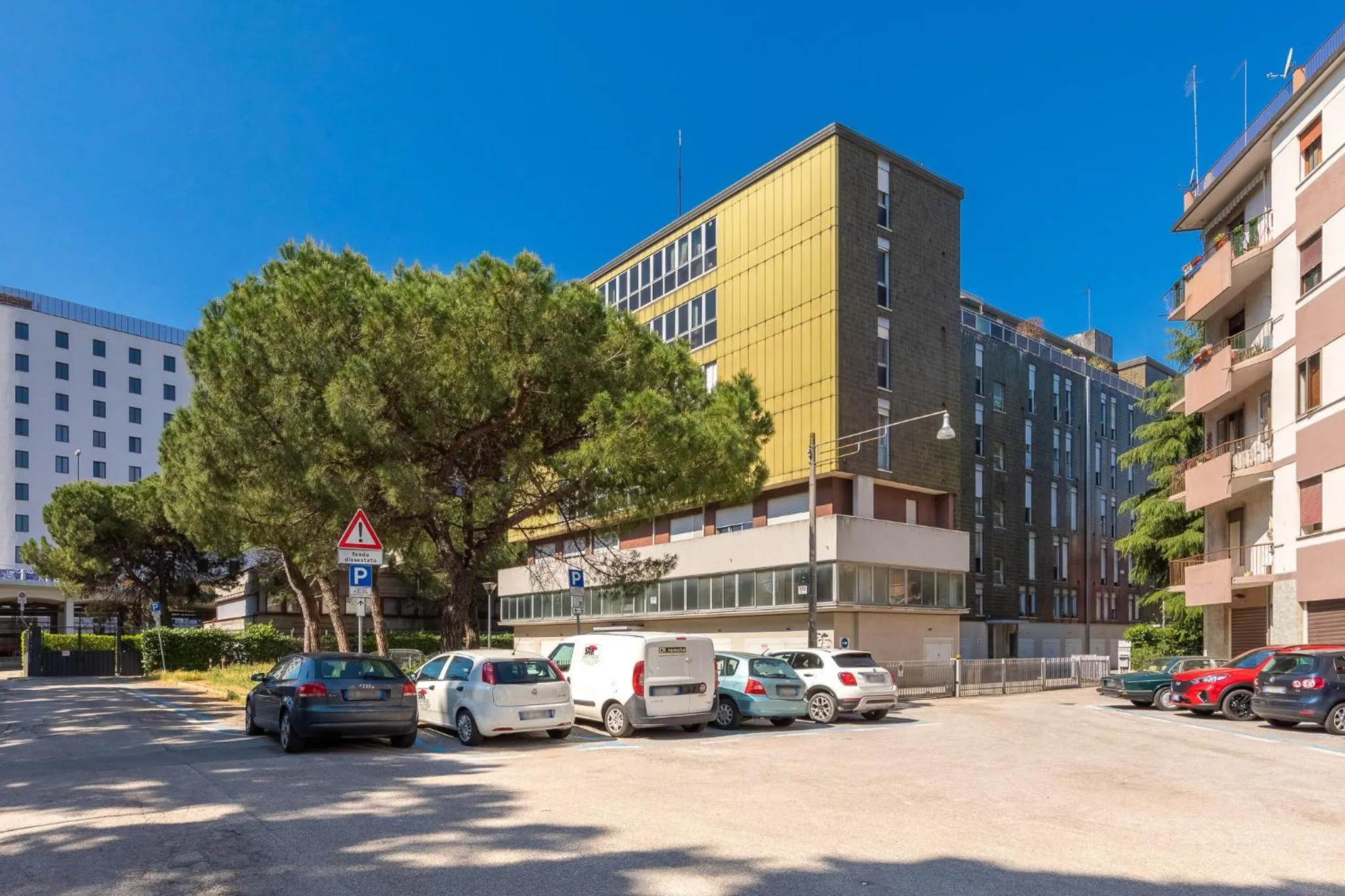 Property building in Ca' dei Cedri