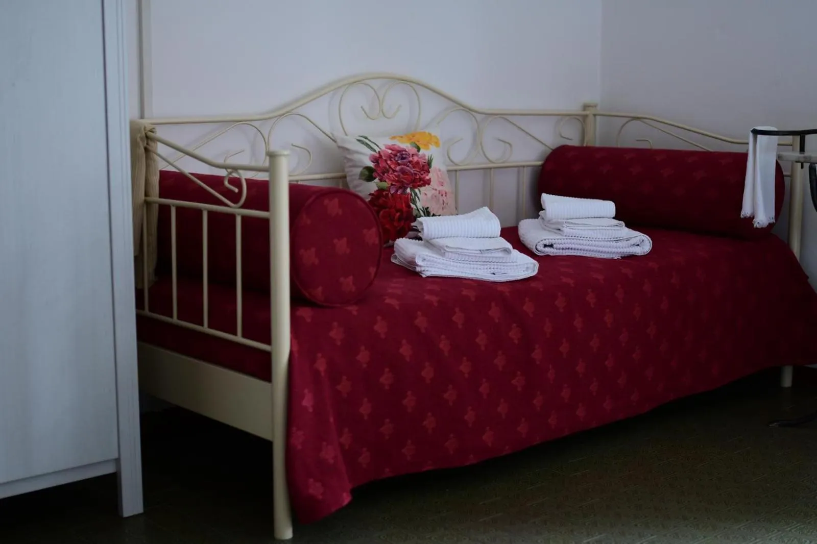 Bed in Bed & Breakfast Agli Aceri