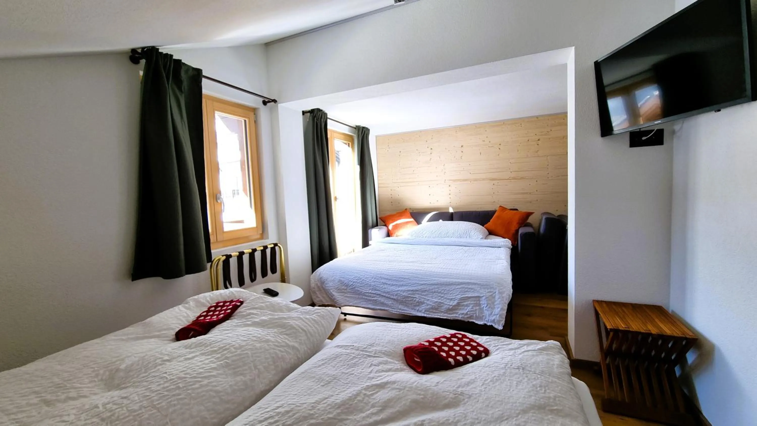 Bed in Hotel Les Amis