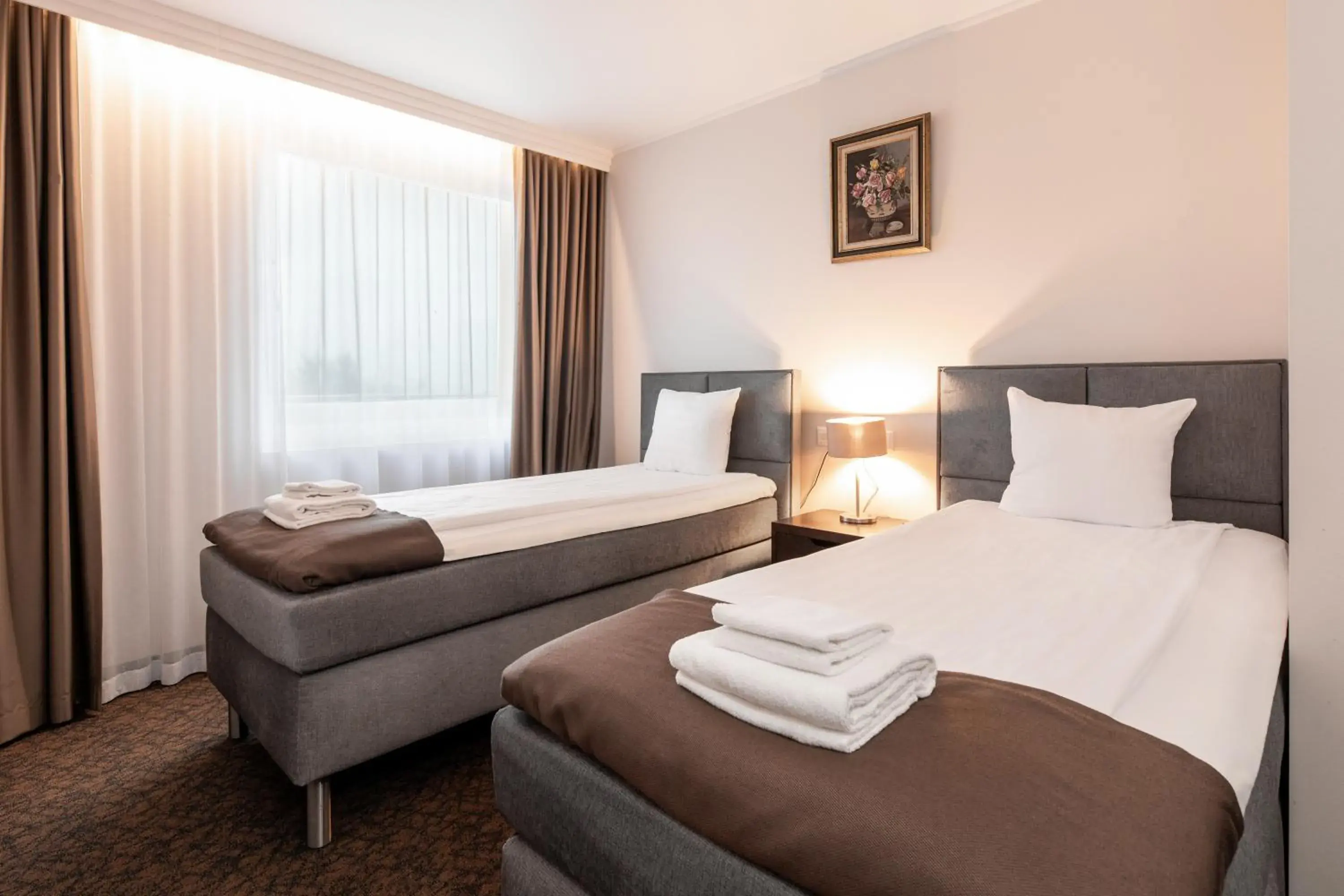 Twin Room in Adoryal Hotell Twin Room in Adoryal Hotell