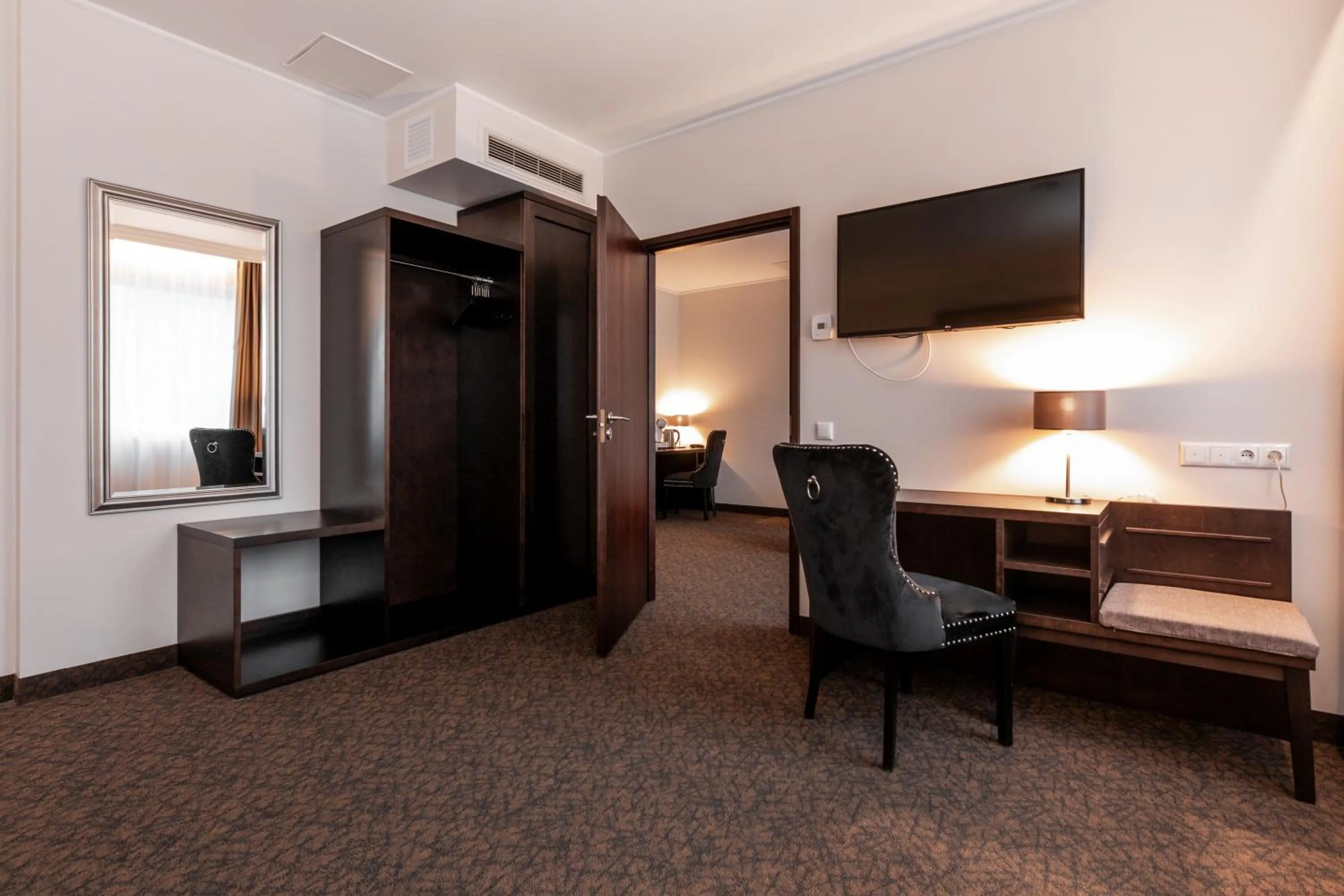 Bedroom, Bed in Adoryal Hotell