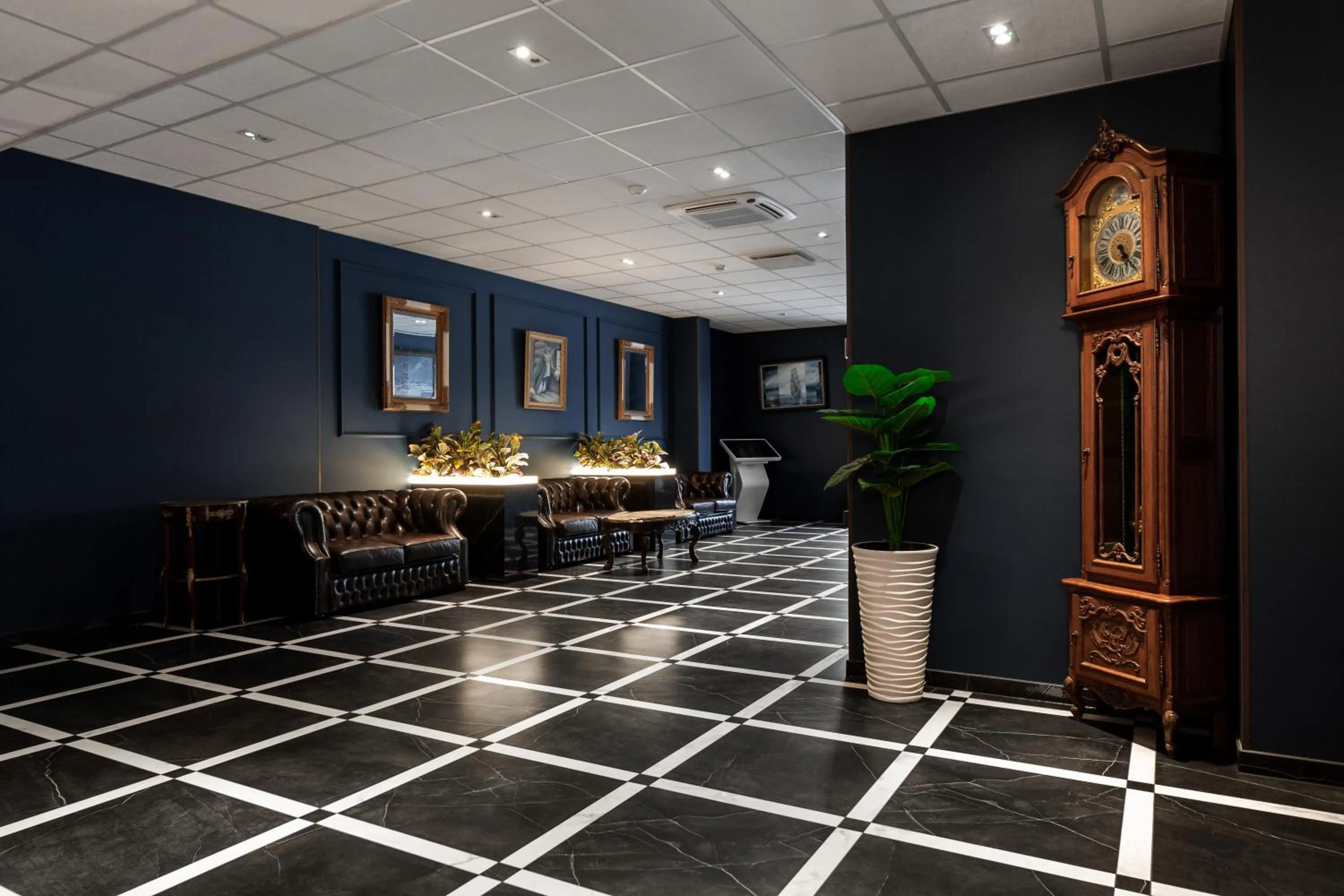 Lobby or reception in Adoryal Hotell