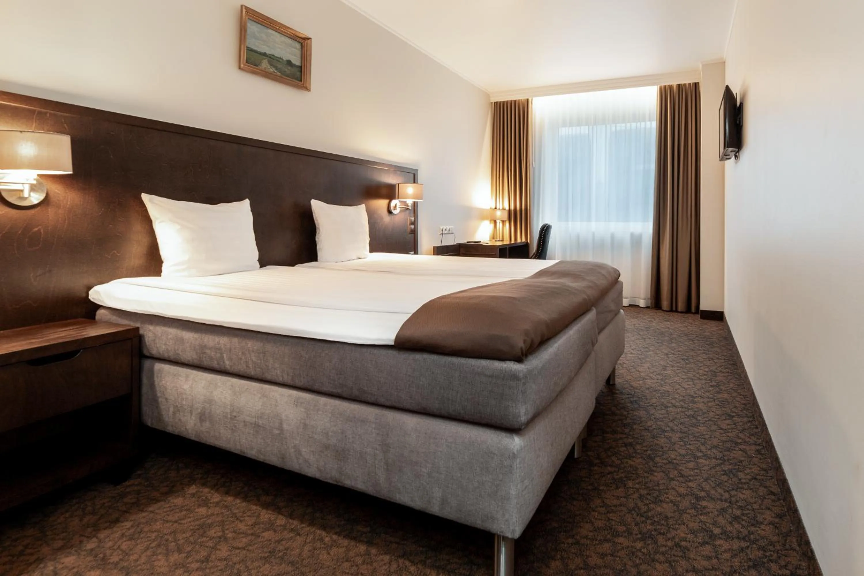 Bedroom, Bed in Adoryal Hotell