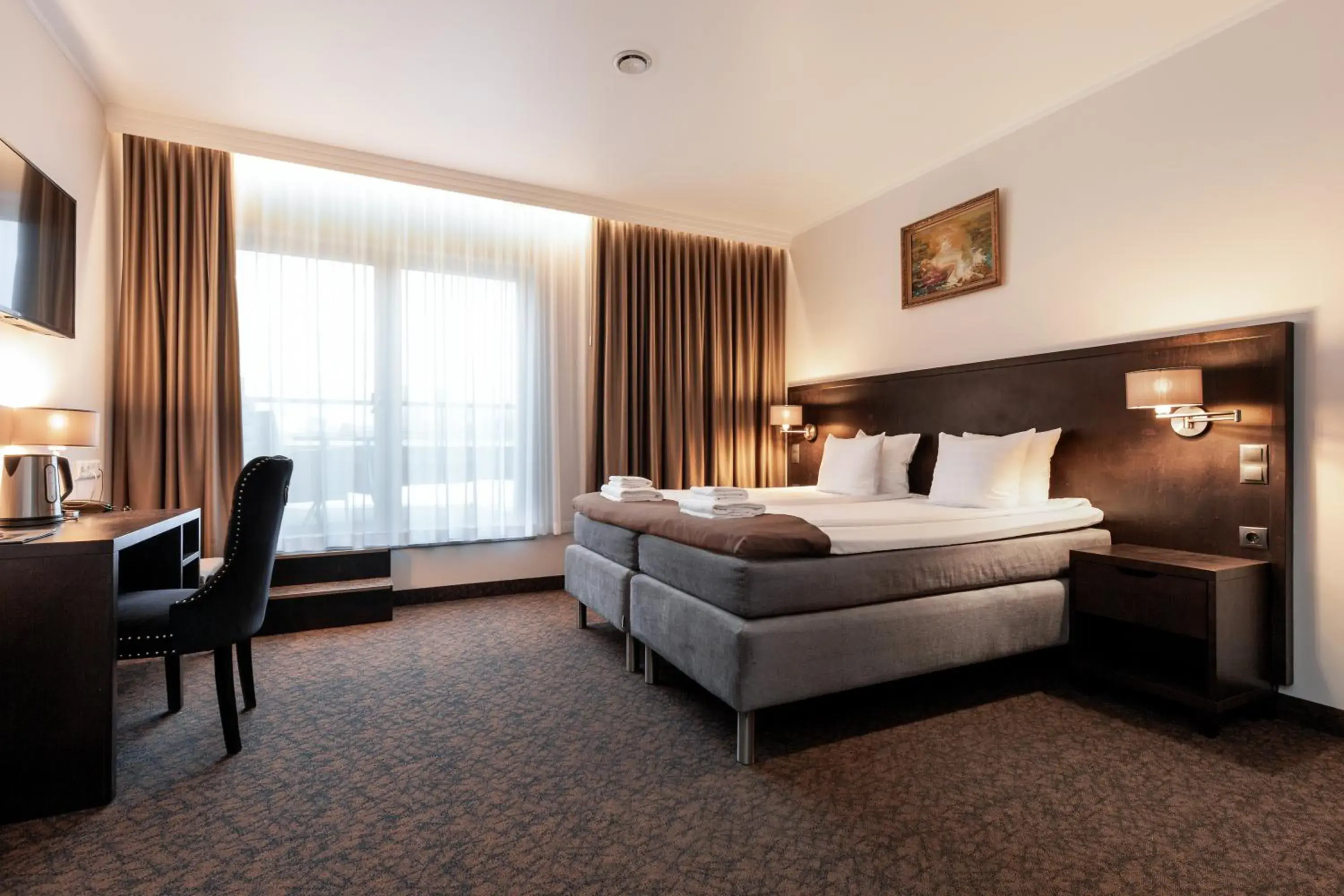 Deluxe Double Room with Balcony in Adoryal Hotell Deluxe Double Room with Balcony in Adoryal Hotell