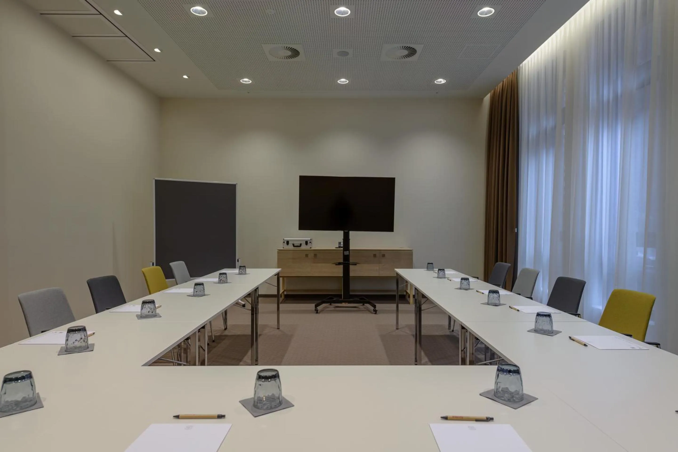 Meeting/conference room in IntercityHotel Herford