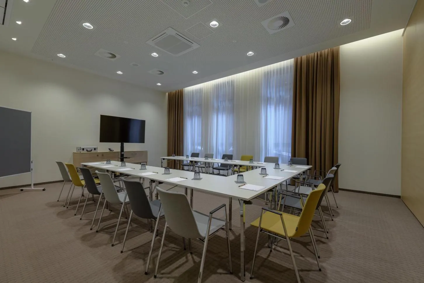 Meeting/conference room in IntercityHotel Herford