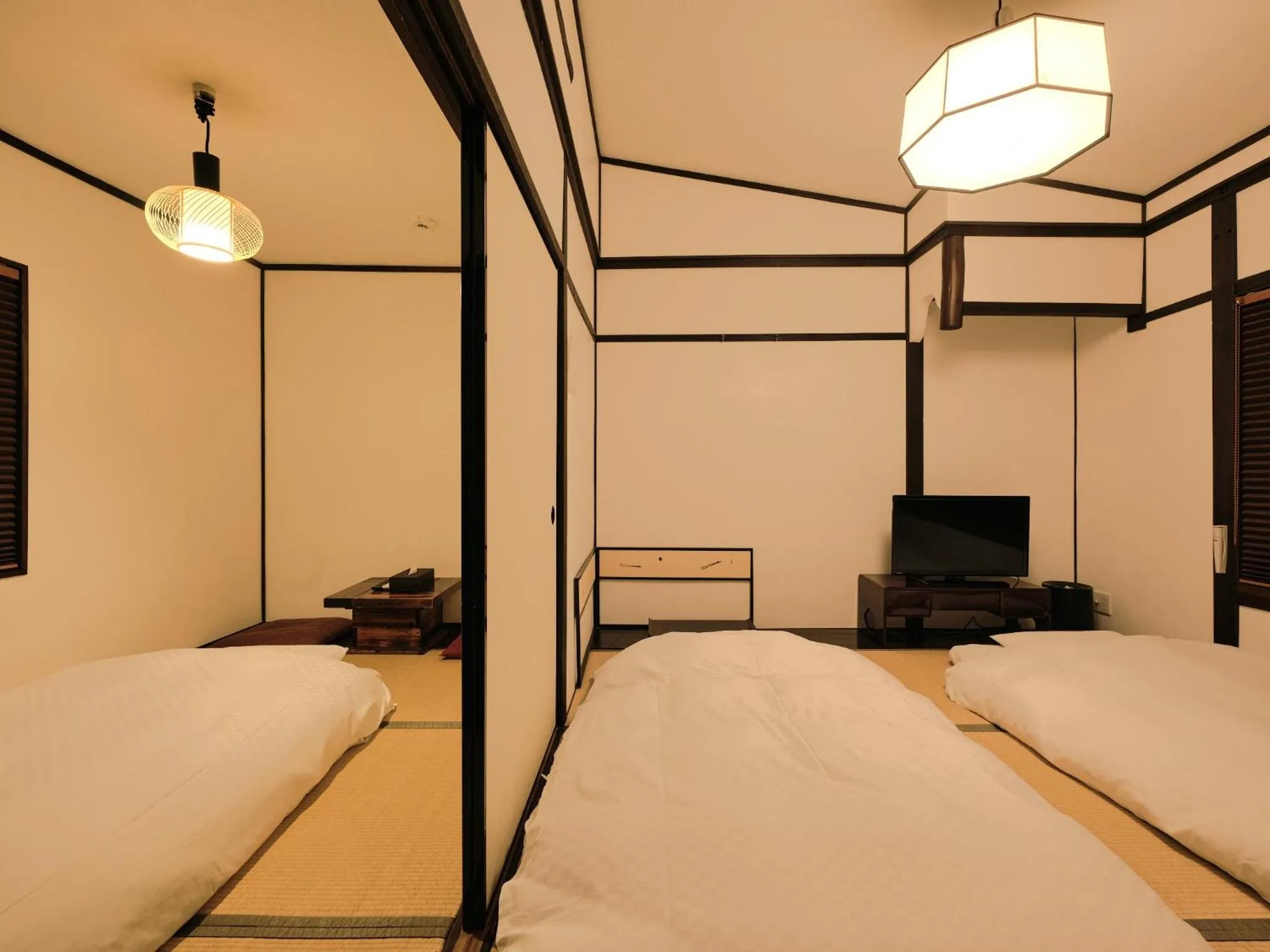 Bed in Tsumugi Shichijo-Kagiyacho