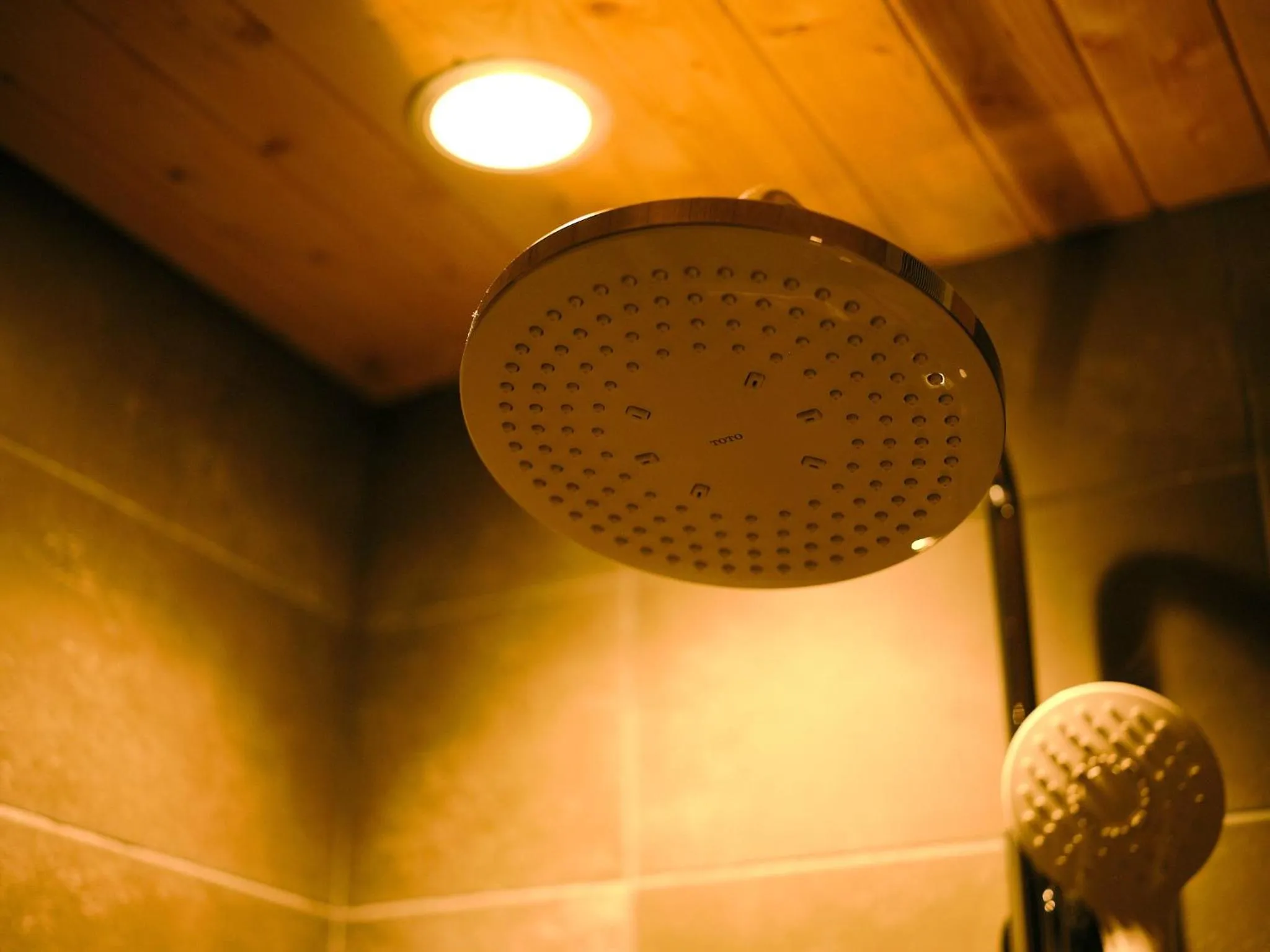 Shower in Tsumugi Shichijo-Kagiyacho