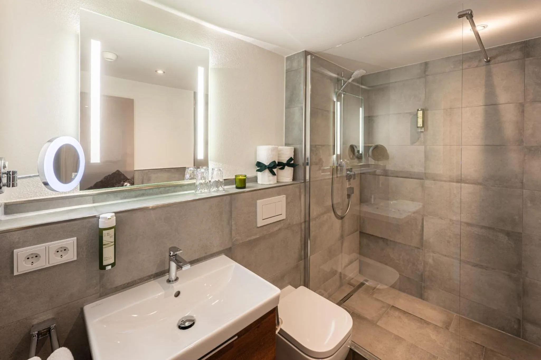 Bathroom in Hotel Filser