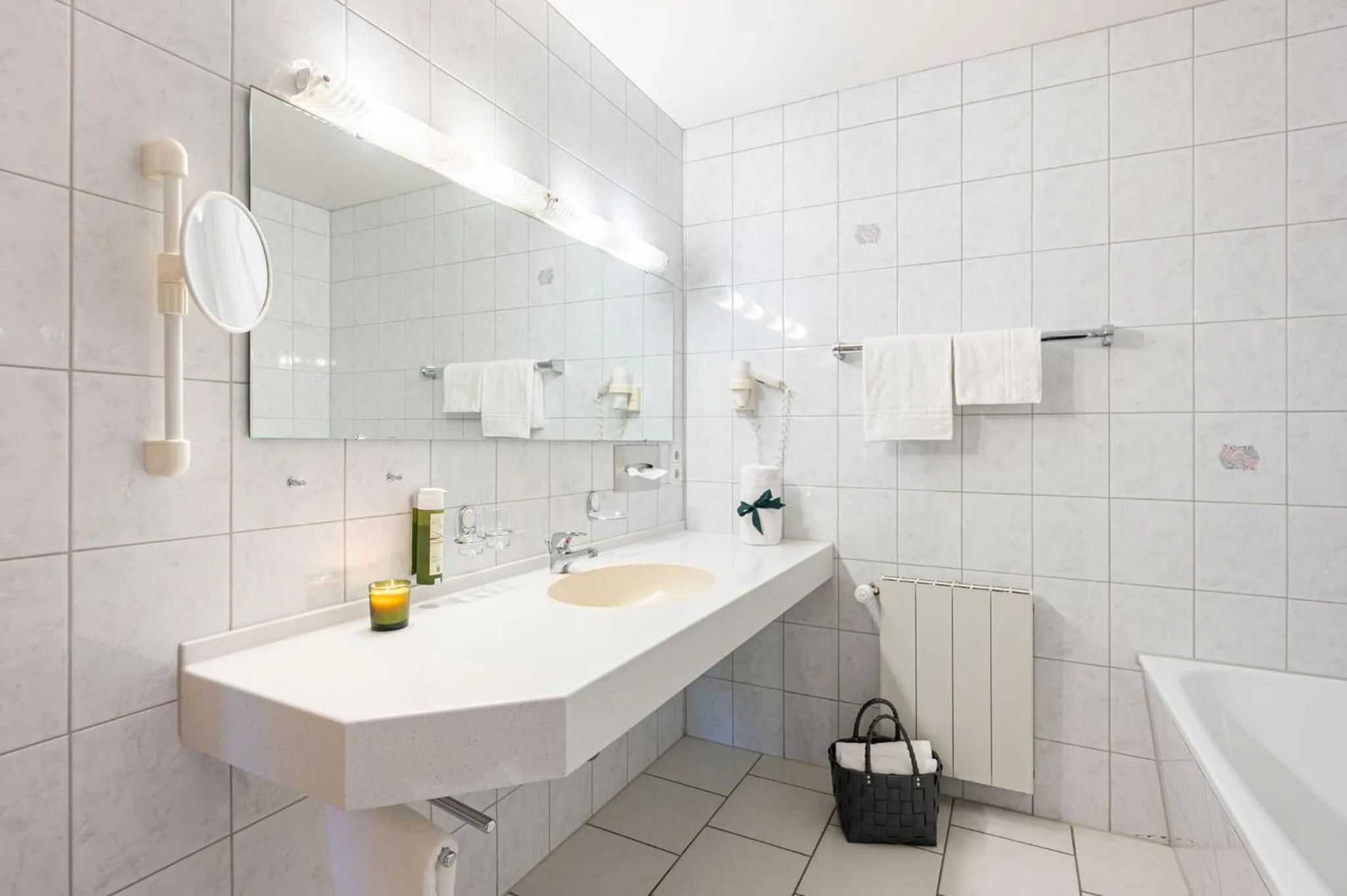 Bathroom in Hotel Filser