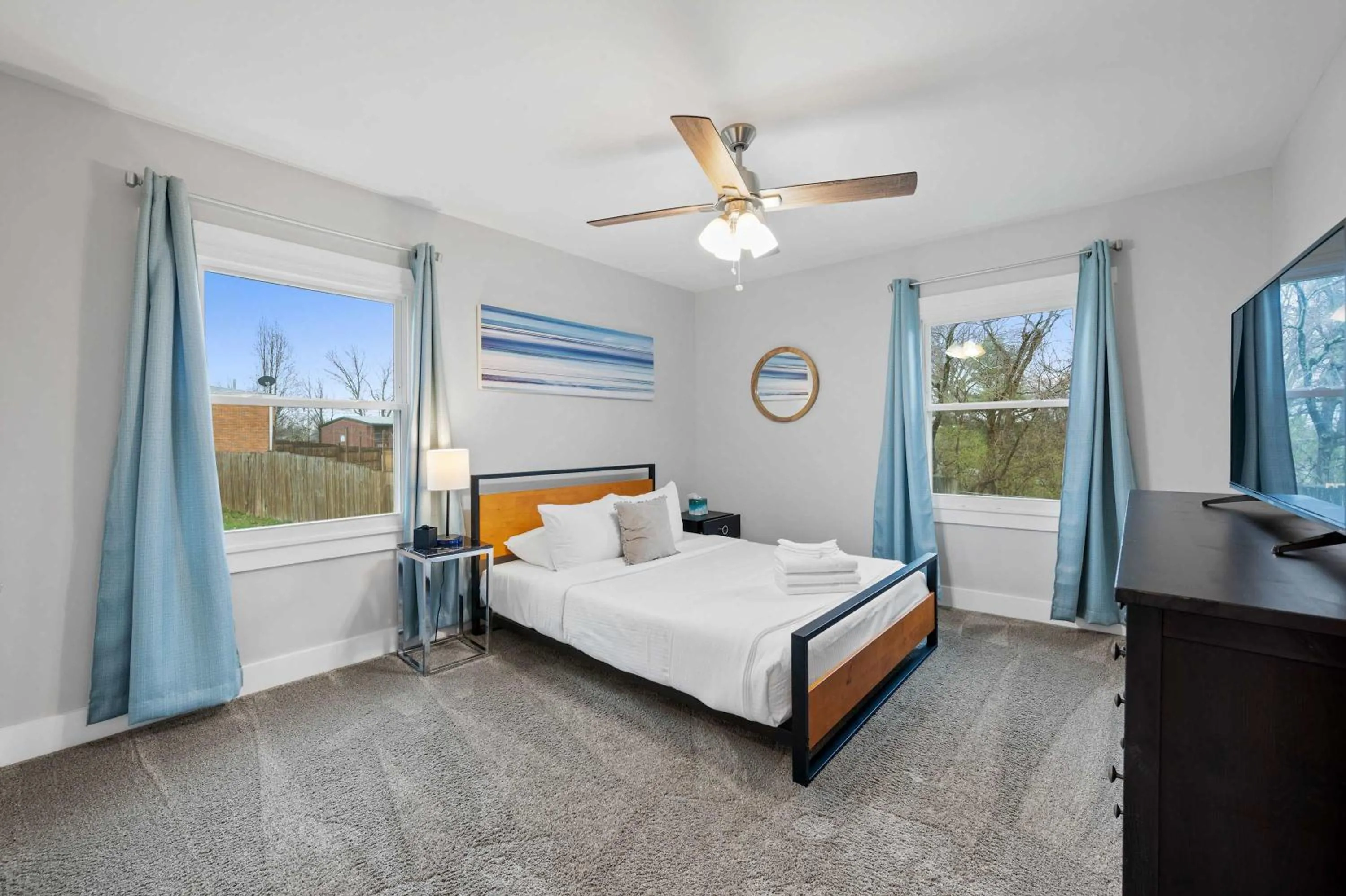 Bed in Fishing & Skate Park, 10 mins to Ark, Sleeps 14