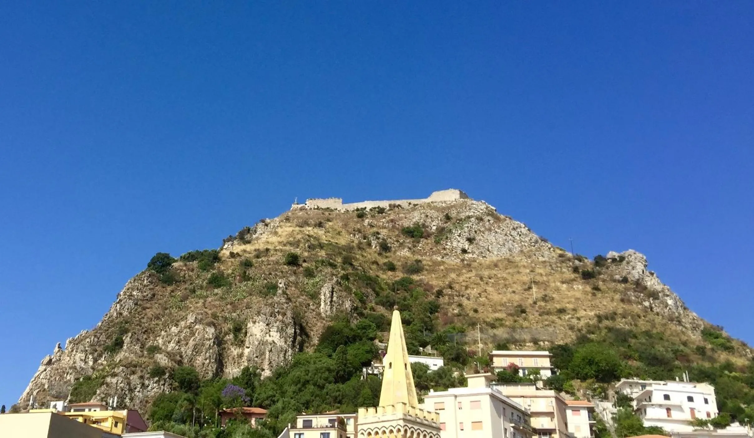 Casa Aricò & Shatulle Suites