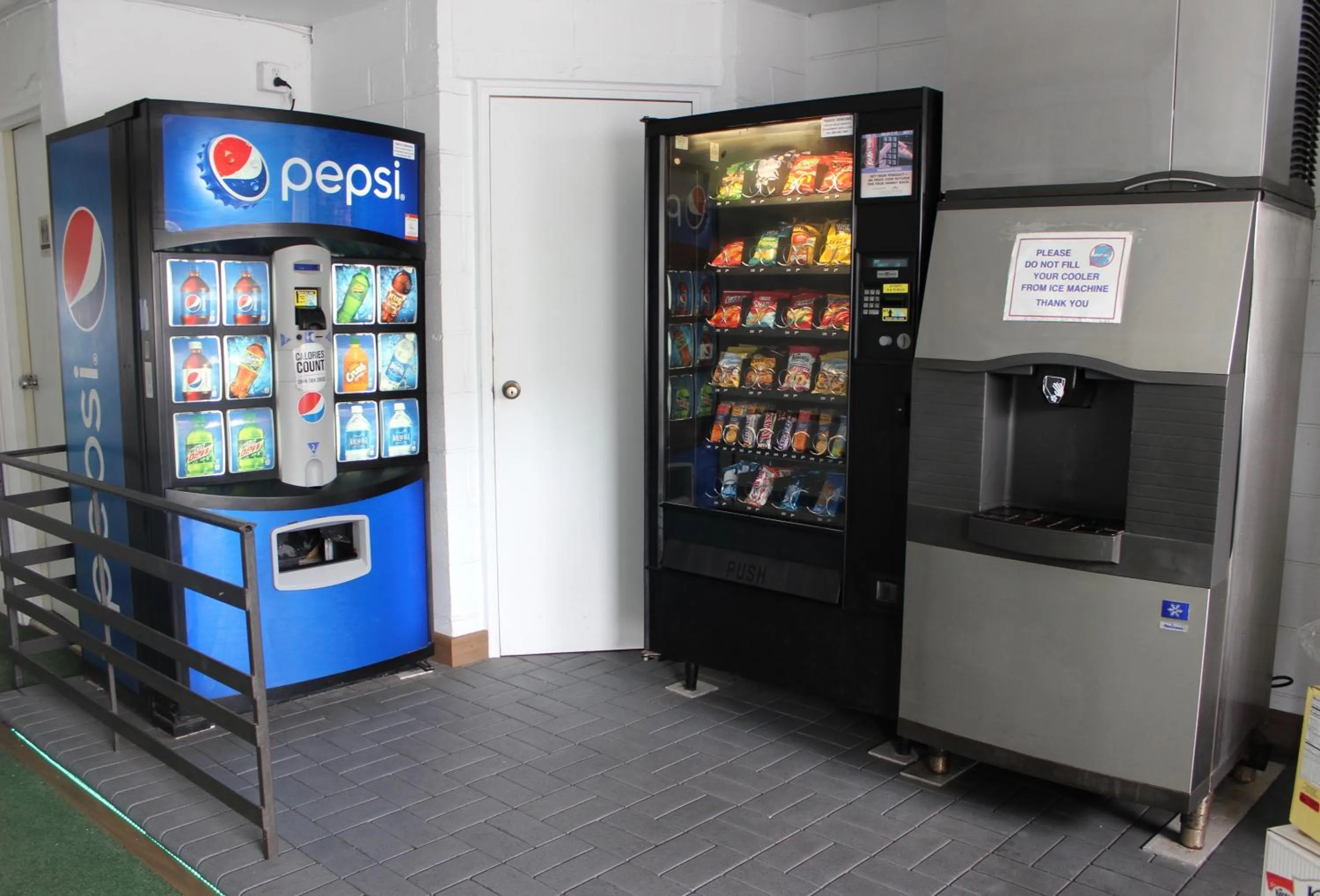 Area and facilities in Impala Island Inn