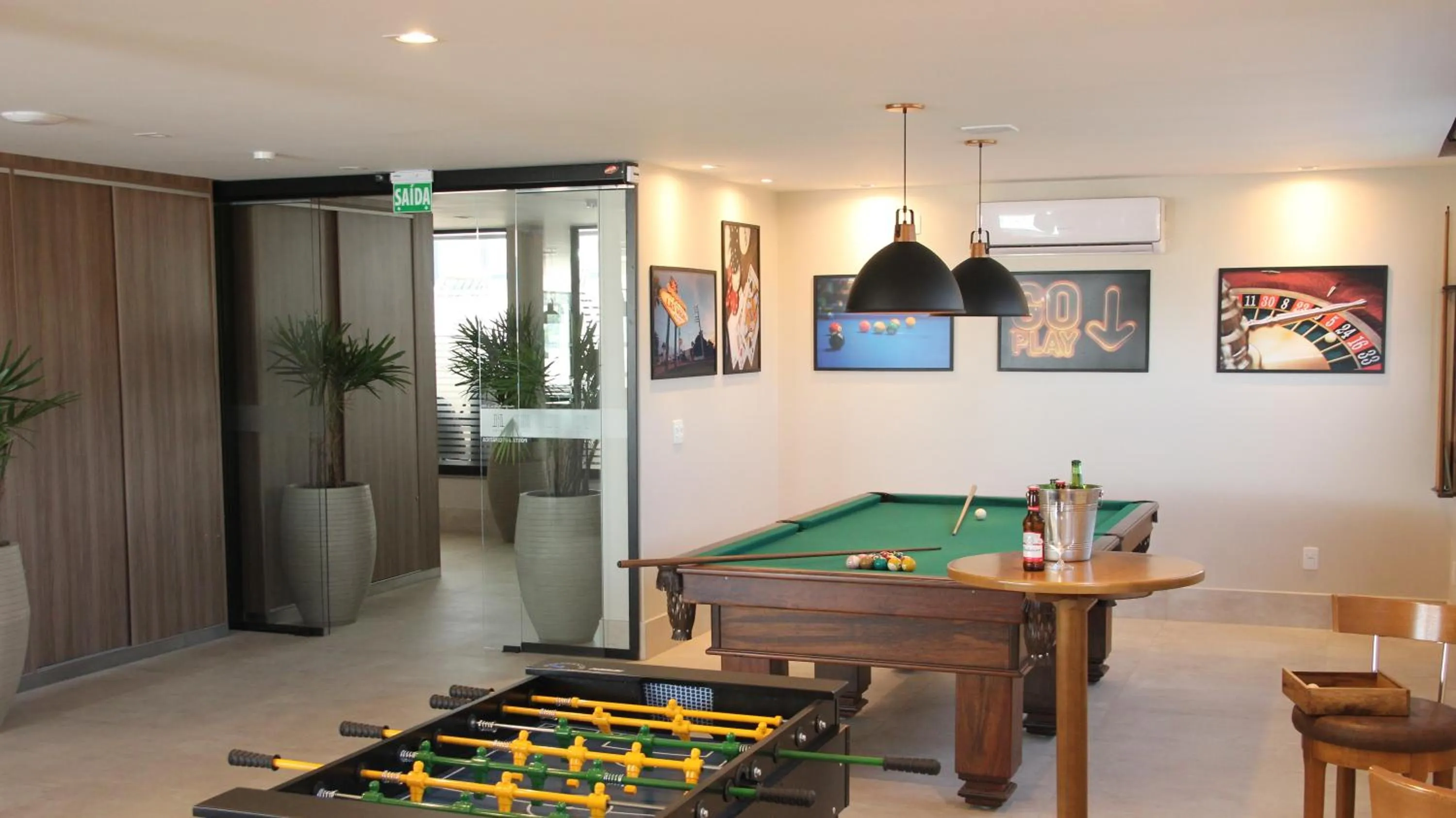 Billiard in Lefel Hotel