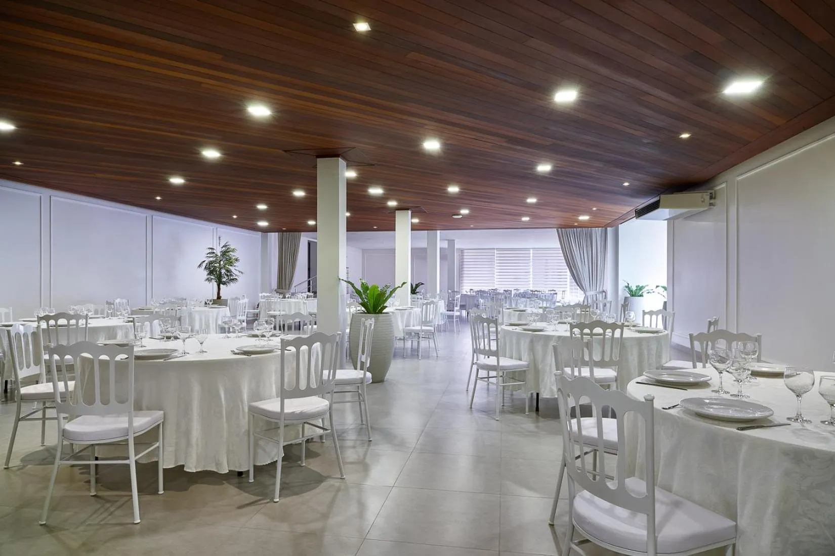 Banquet/Function facilities in Lefel Hotel