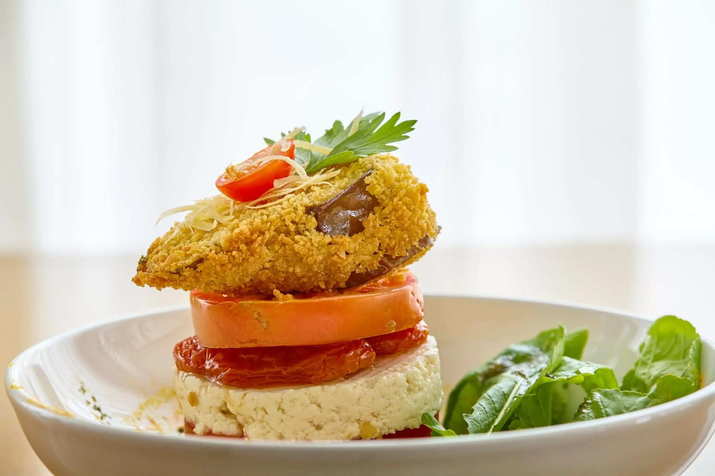 Restaurant/places to eat in Lefel Hotel