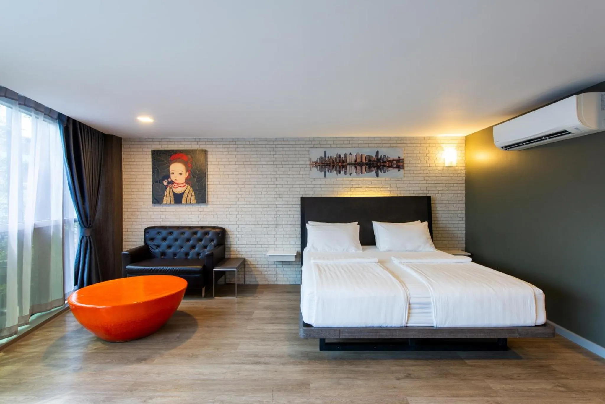 Bed in BB Glass House บีบี กลาสเฮ้าส์