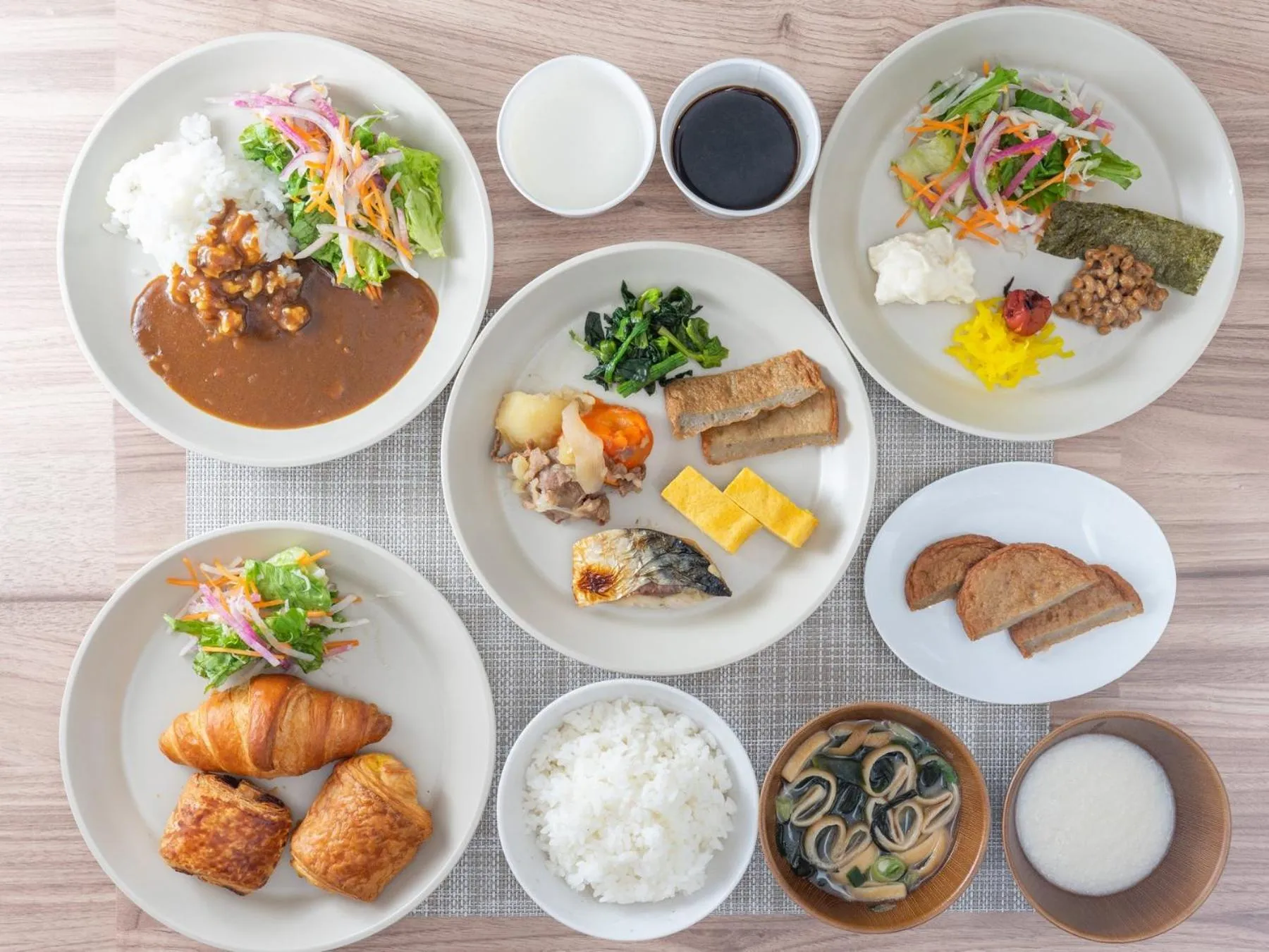 Buffet breakfast in Super Hotel Iyo Saijo