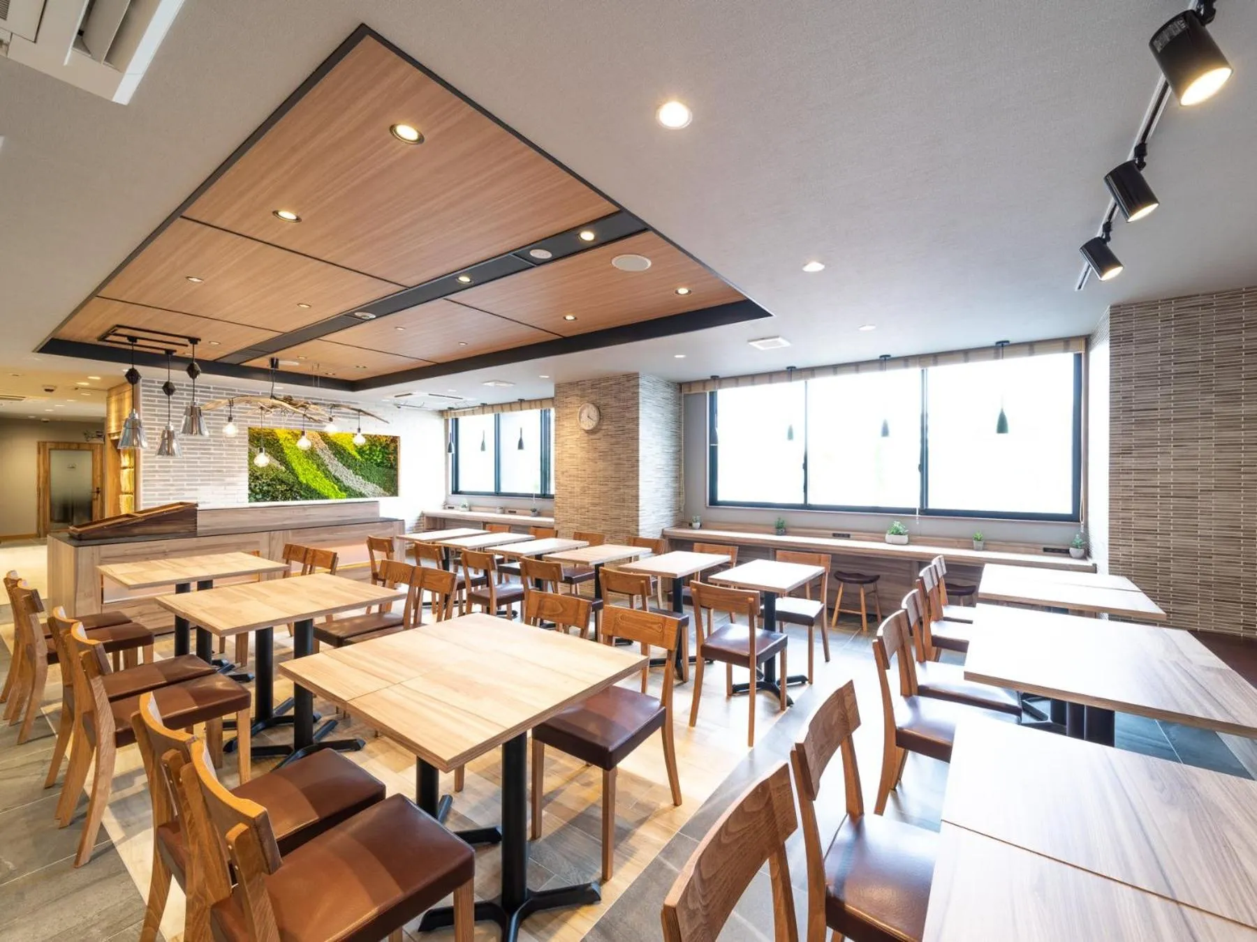 Super Hotel Iyo Saijo