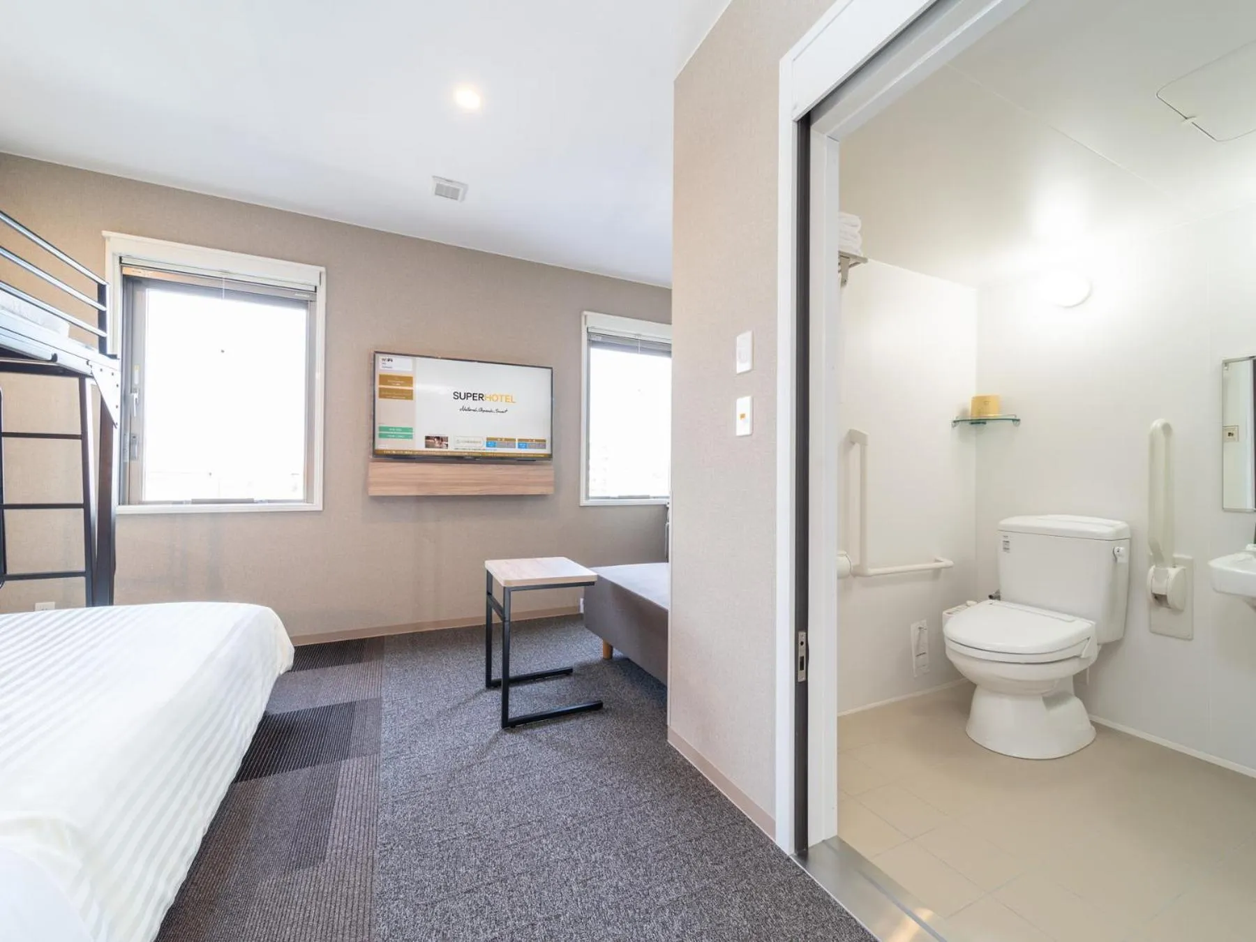 Bed in Super Hotel Iyo Saijo