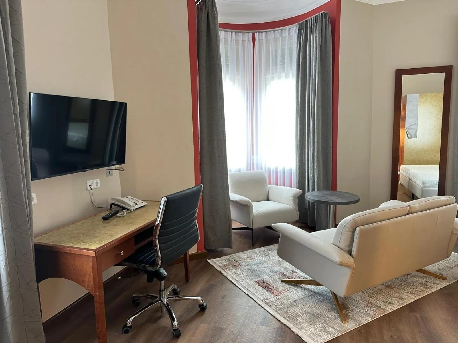 Apartment Hotel KRAL - BUSINESS HOTEL & SERVICED APARTMENTS