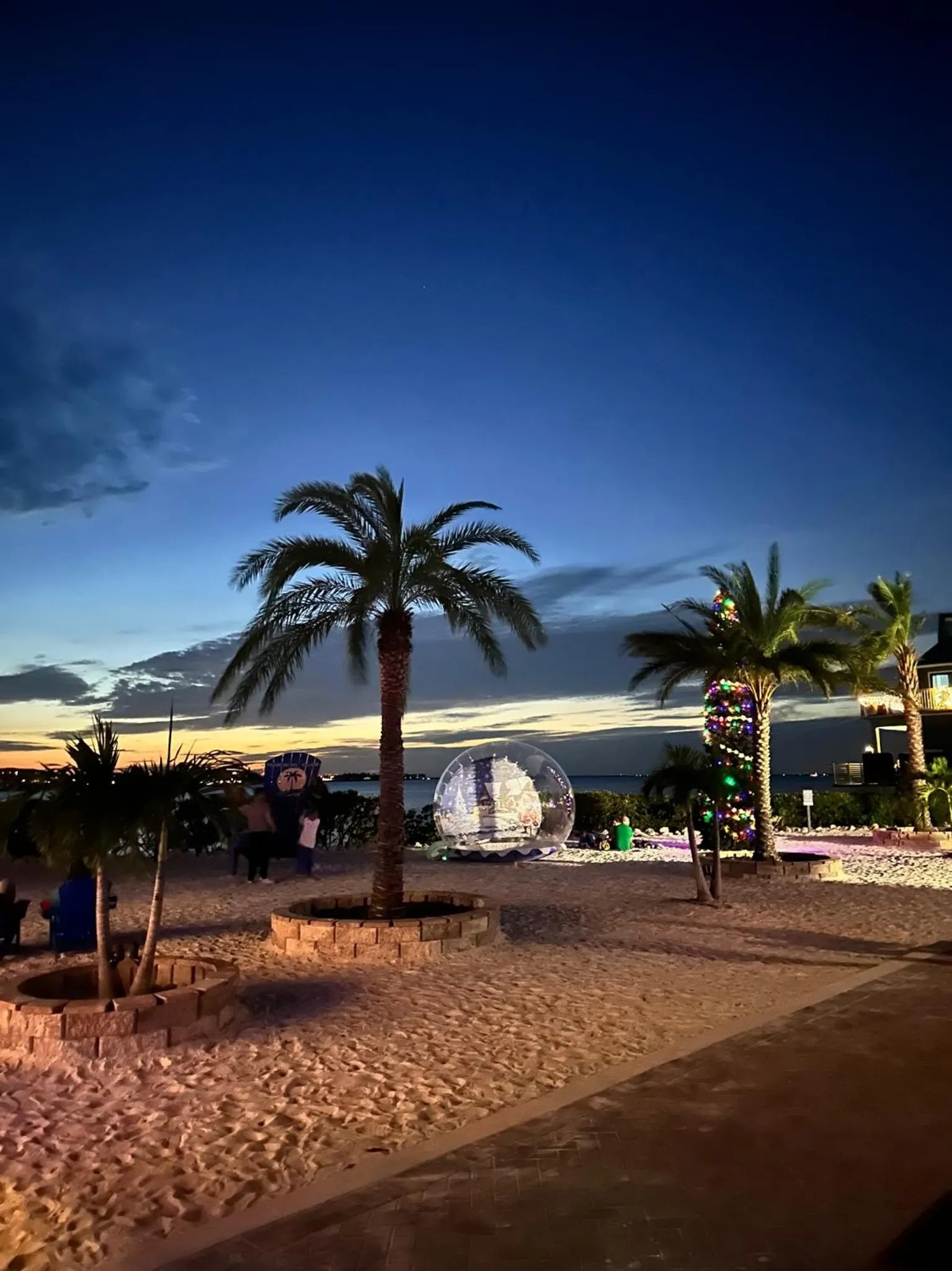 Lounge or bar in The Suites at Fishermen's Village - 2 Bedroom Suites