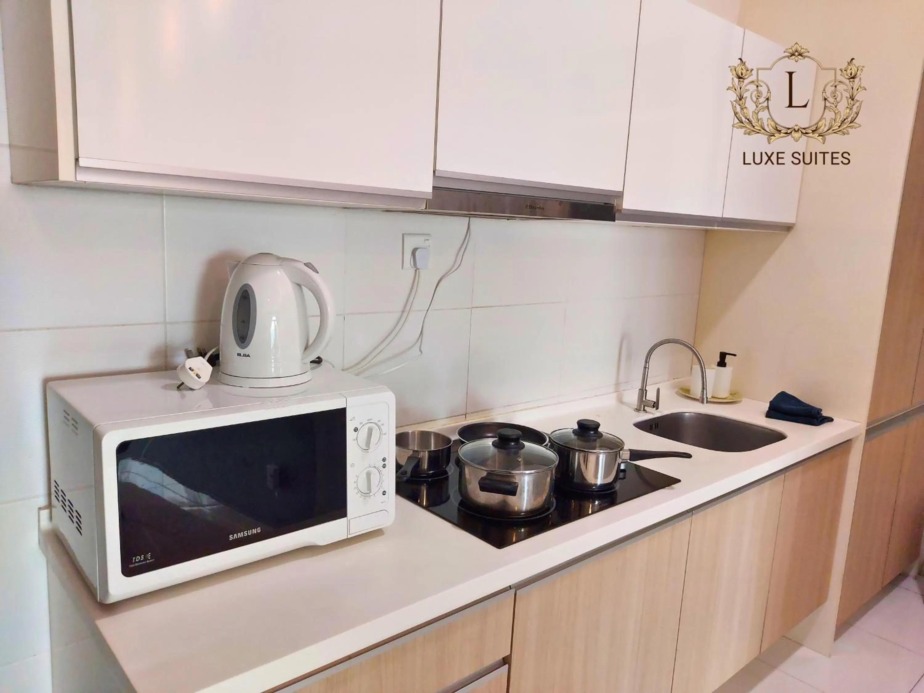 Kitchen or kitchenette in Luxe Suites at Skyloft