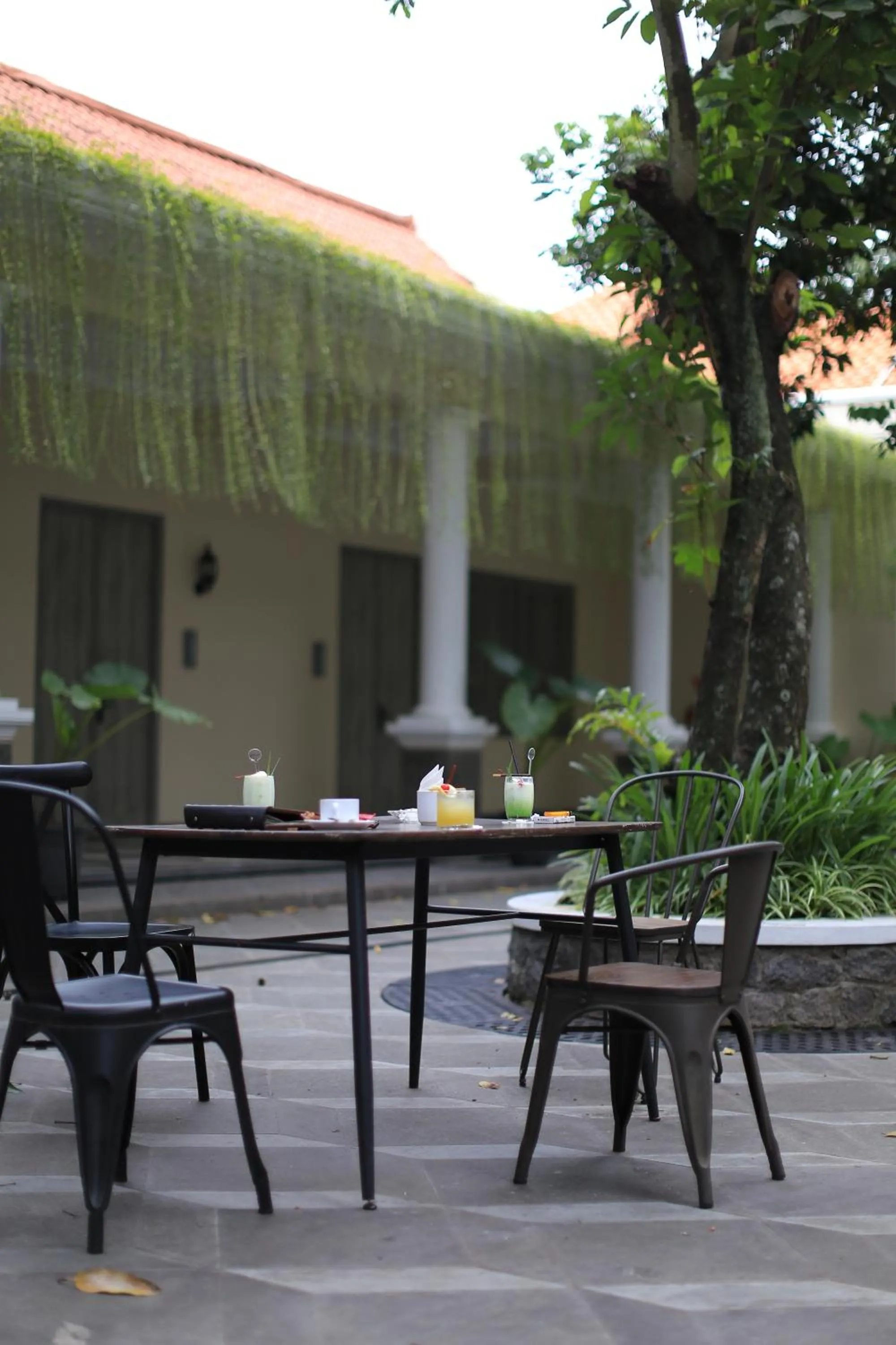 Restaurant/places to eat in Zigna Kampung Batik