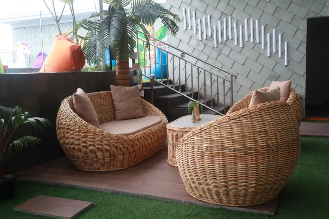 Pool view in Zigna Kampung Batik