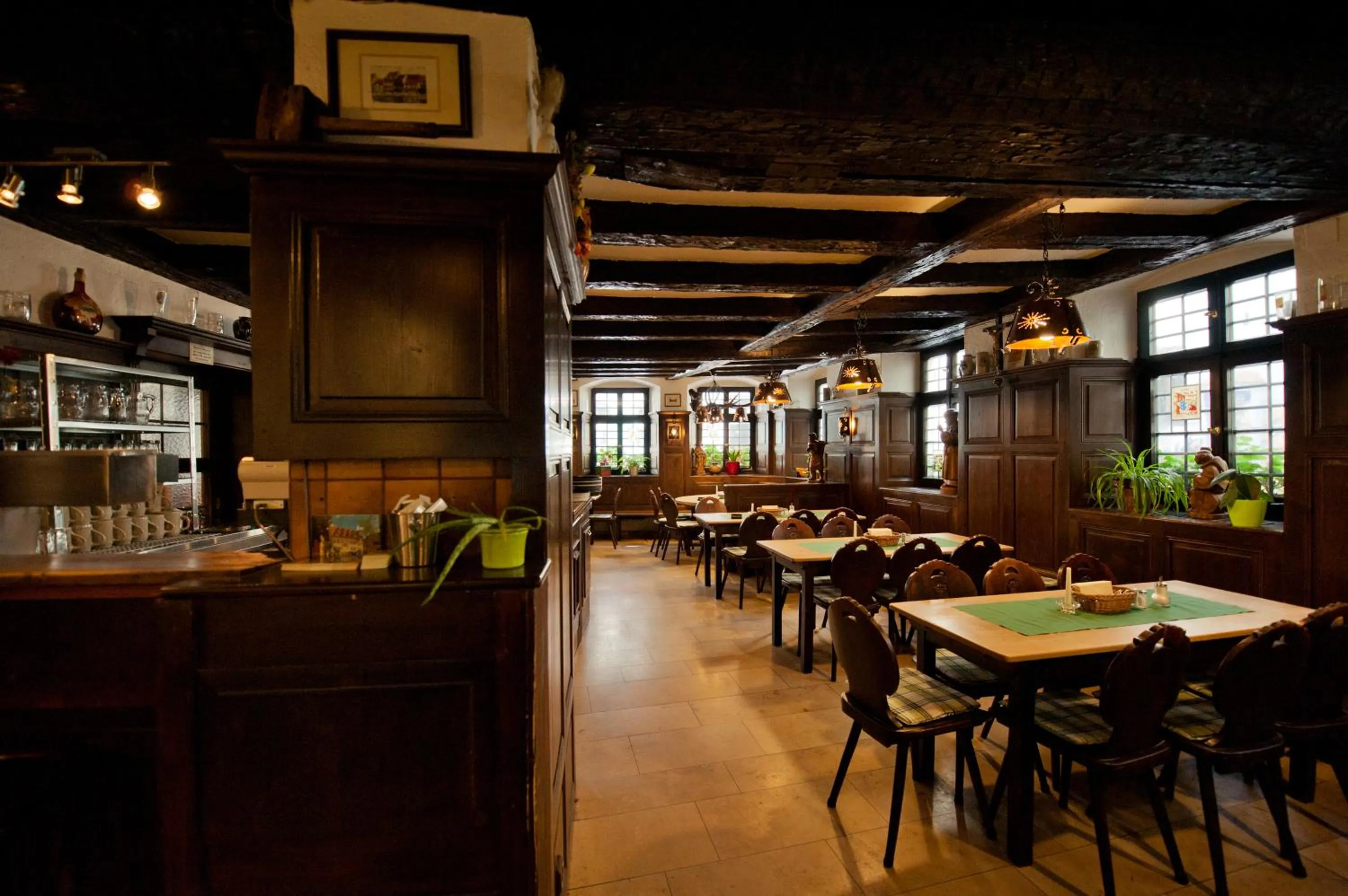 Restaurant/places to eat in Hotel Alt-Ringlein