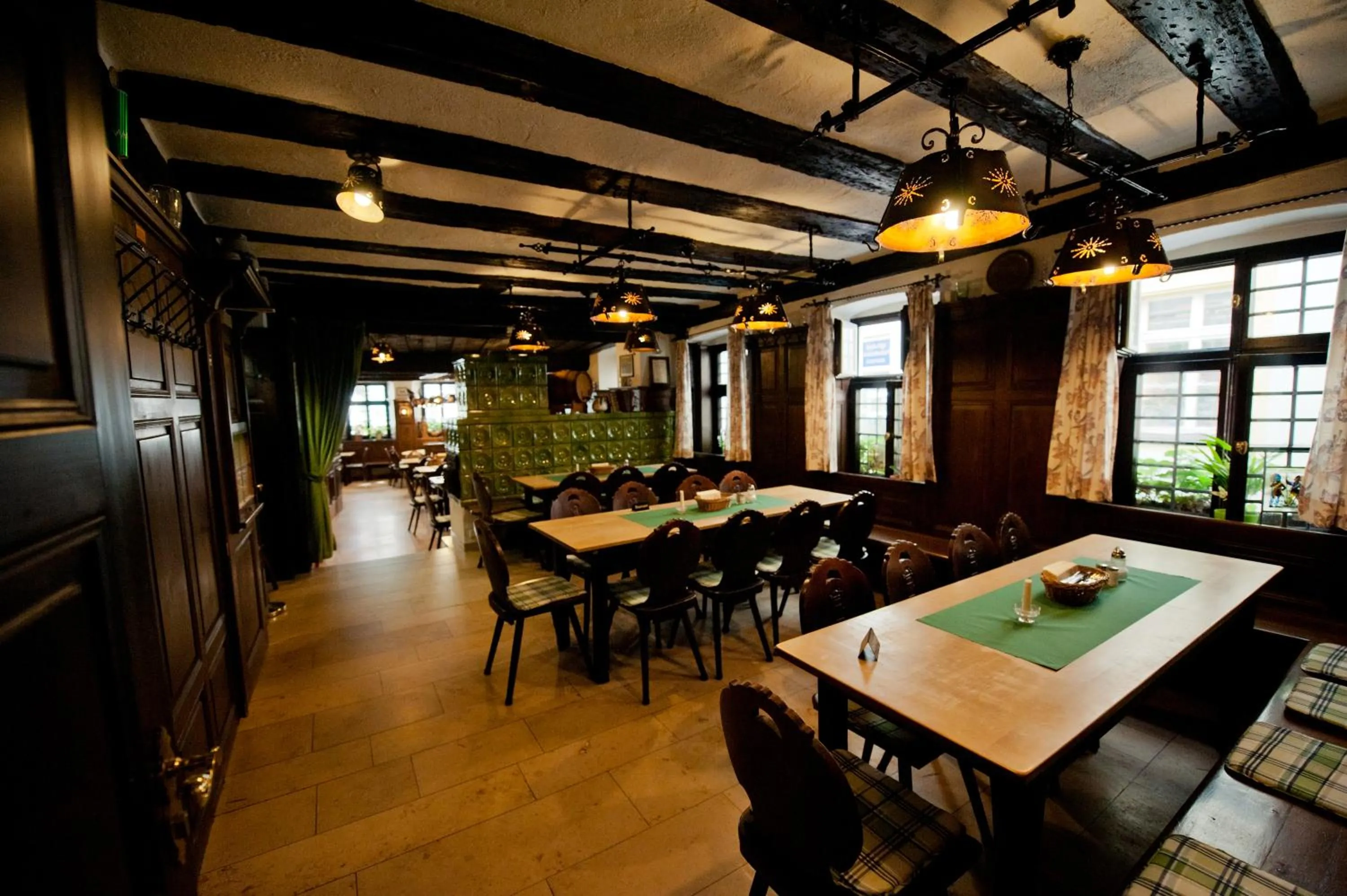 Restaurant/places to eat in Hotel Alt-Ringlein