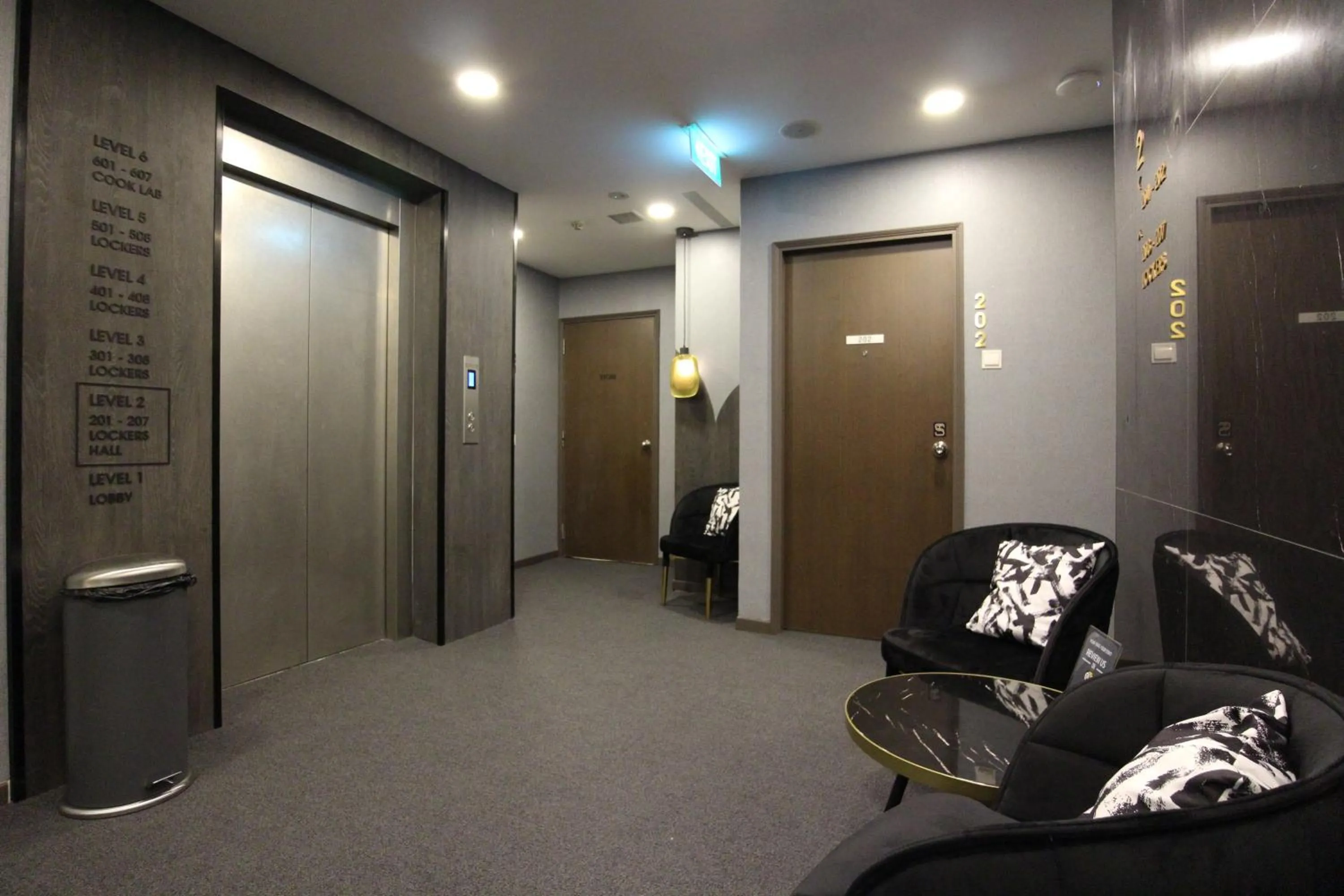 elevator in ST Signature Bugis Beach, DAYUSE, 5 Hours, 9AM-2PM